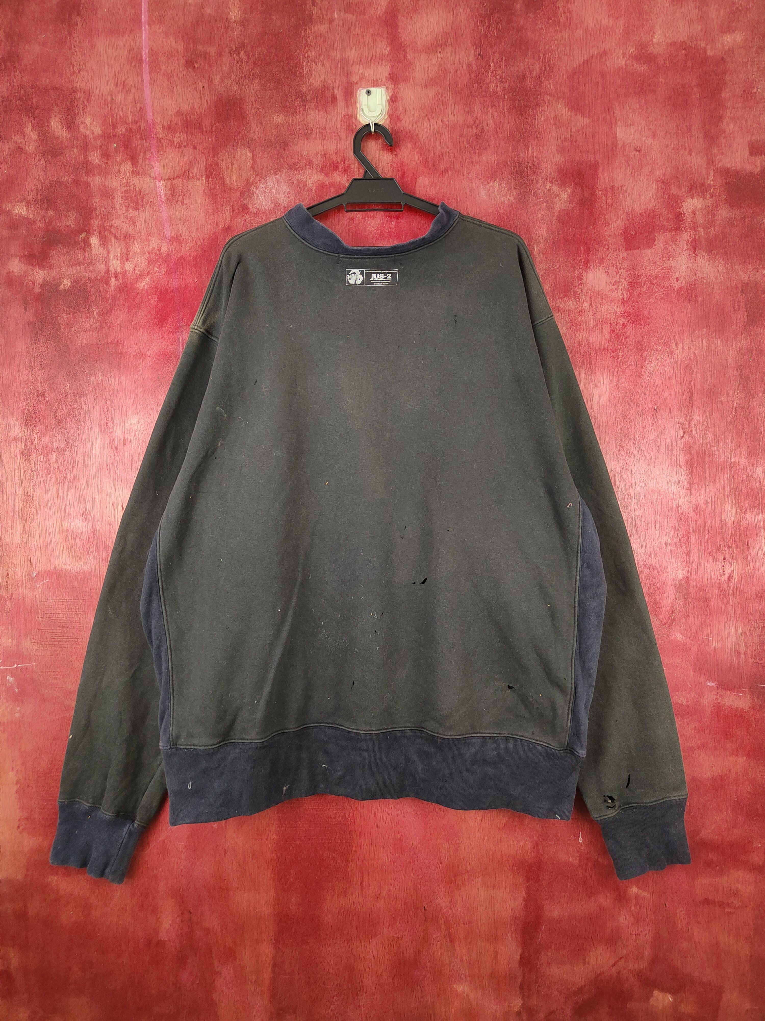Vintage DL Jus-2/World Premier war ripped vintage Sweatshirts #S2135 Size US XL / EU 56 / 4 - 12 Thumbnail