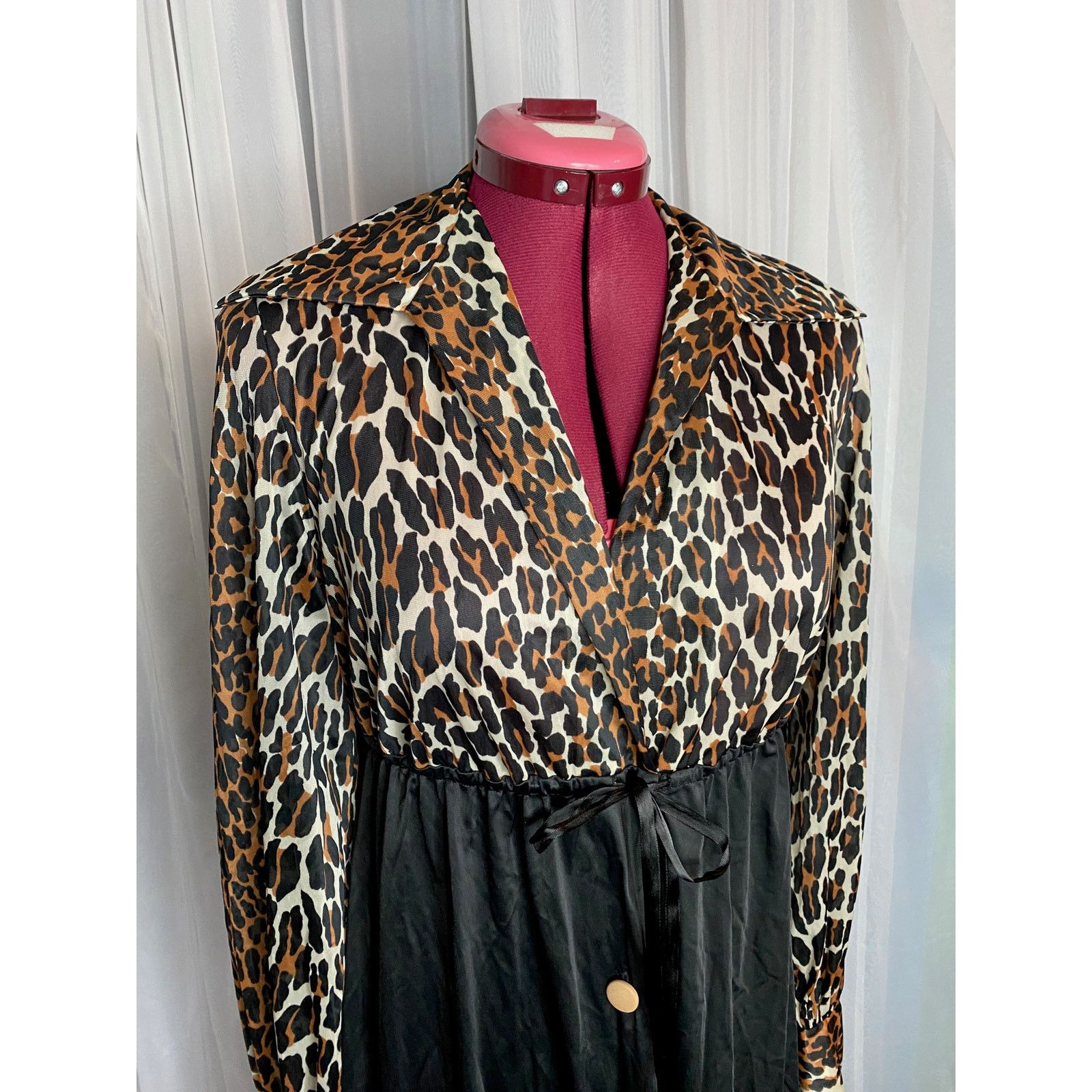 Vintage Vanity fair purple label leopard print dressing gown 1960s Size ONE SIZE - 2 Thumbnail