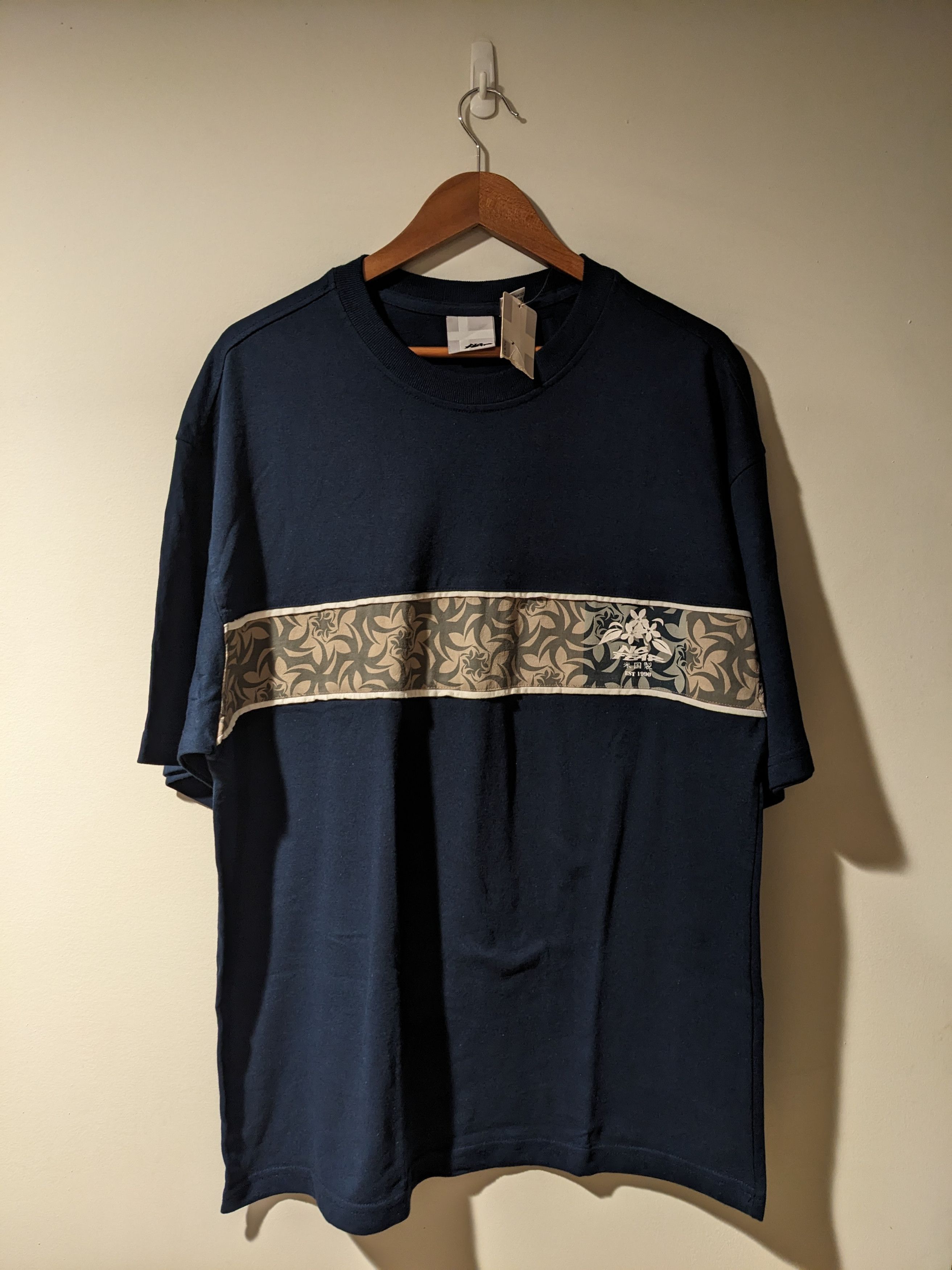 No Fear × Vintage Vintage Y2K No Fear Hawaii Surfwear Floral Large T-Shirt Size US L / EU 52-54 / 3 - 1 Thumbnail