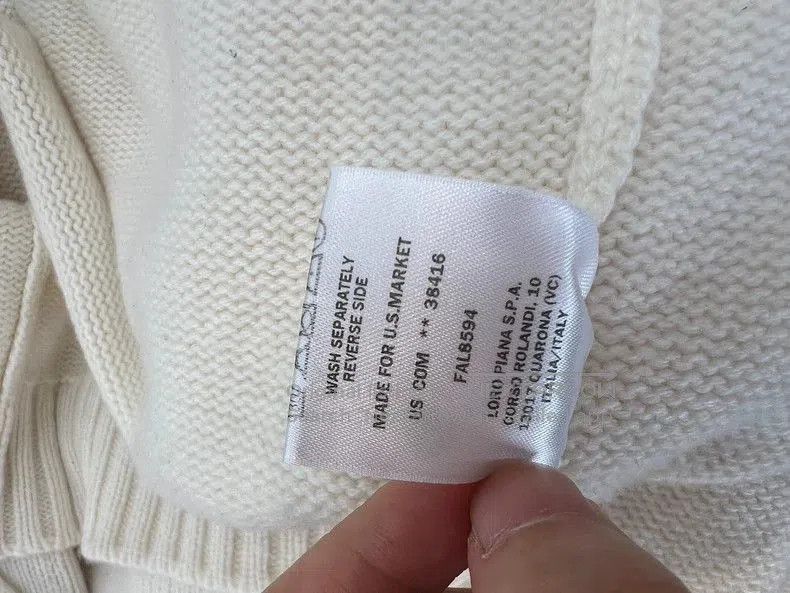 Loro Piana Loro Piana Baby Cashmere Saddle Shoulder Sweater. Size US L / EU 52-54 / 3 - 7 Thumbnail