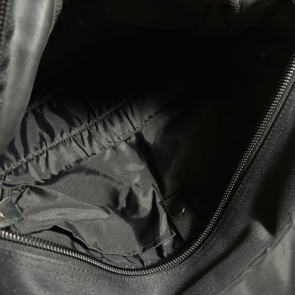 Yohji Yamamoto WXYZ By Yohji Yamamoto Shoulder Bag Size ONE SIZE - 8 Thumbnail