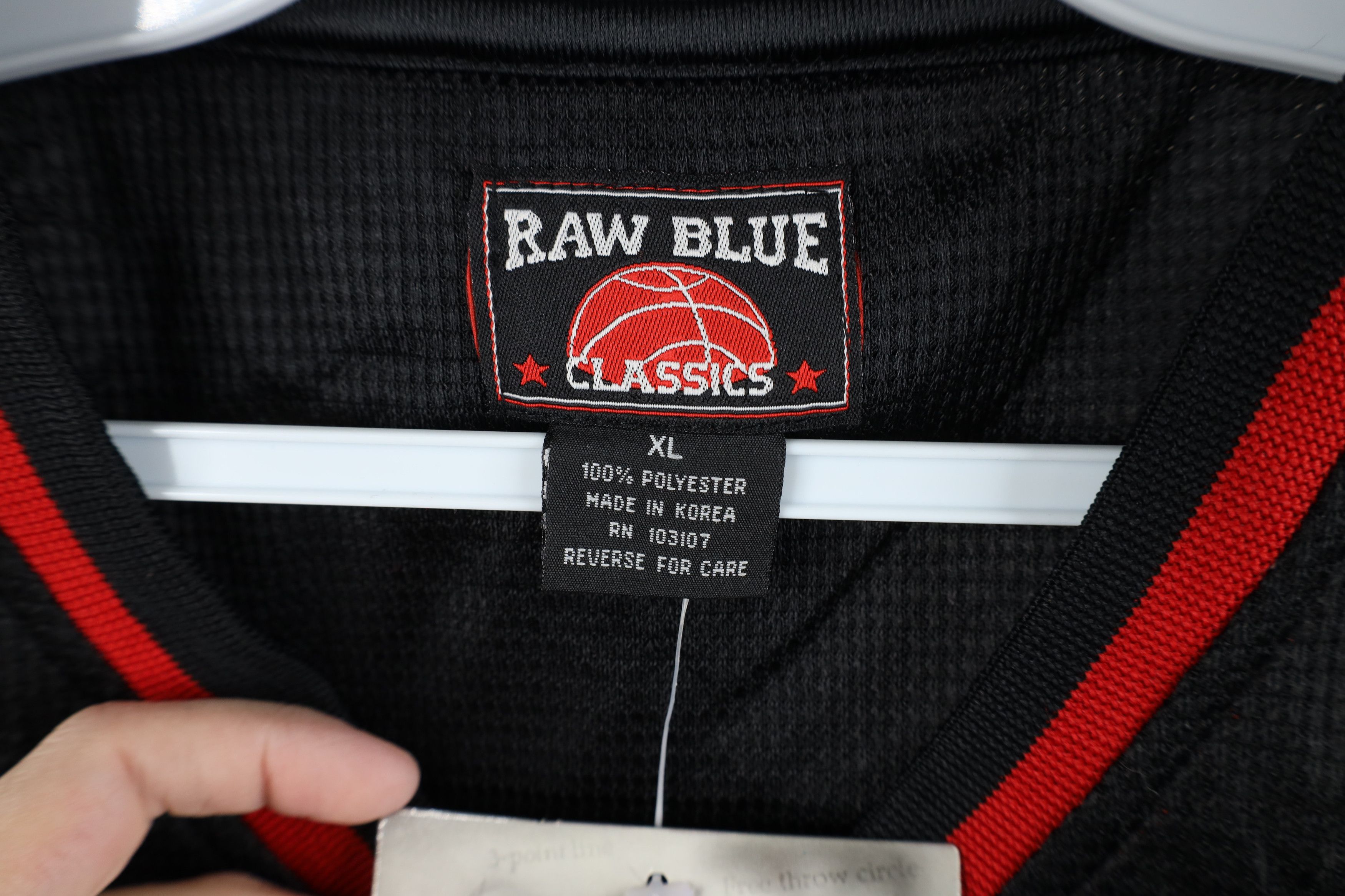 Vintage Deadstock Vintage 90s Y2K Streetwear Basketball Jersey Size US XL / EU 56 / 4 - 9 Thumbnail