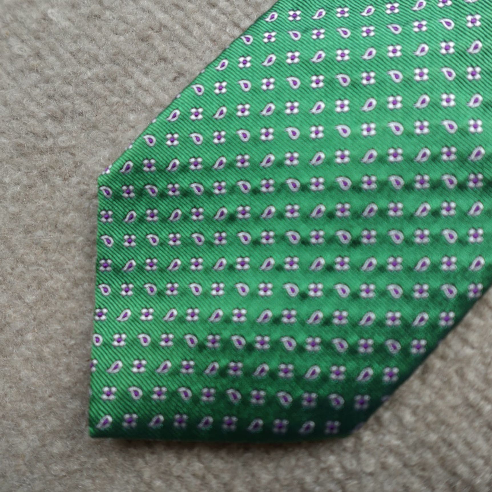Polo Ralph Lauren VINTAGE Polo Ralph Lauren Tie Green Macclesfield Floral Embroidered Made in USA Size US M / EU 48-50 / 2 - 2 Thumbnail