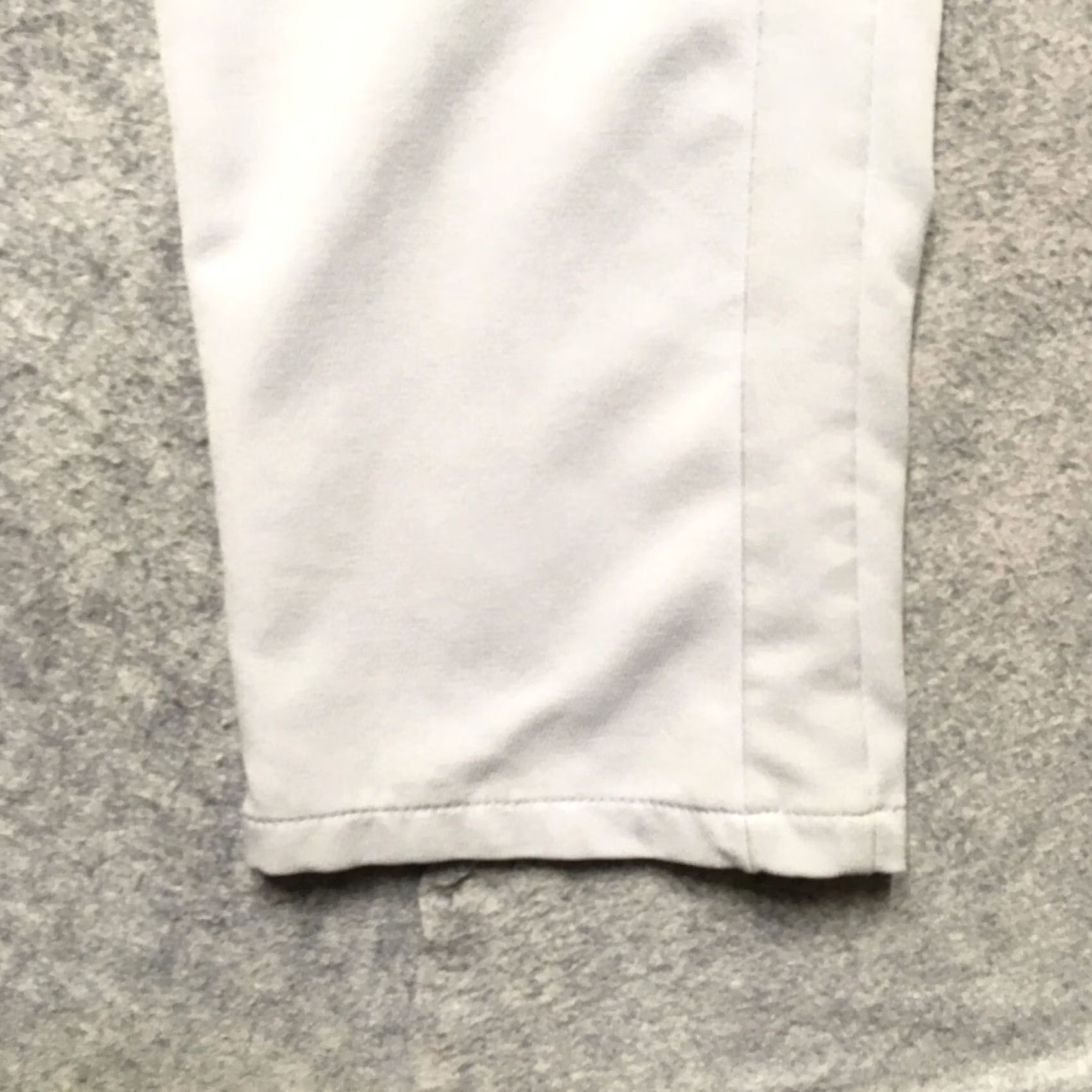 Nike Nike Flex Vapor Golf Pants Mens 33x32 Gray Performance Slim Tapered BV0273 Size US 33 - 2 Thumbnail