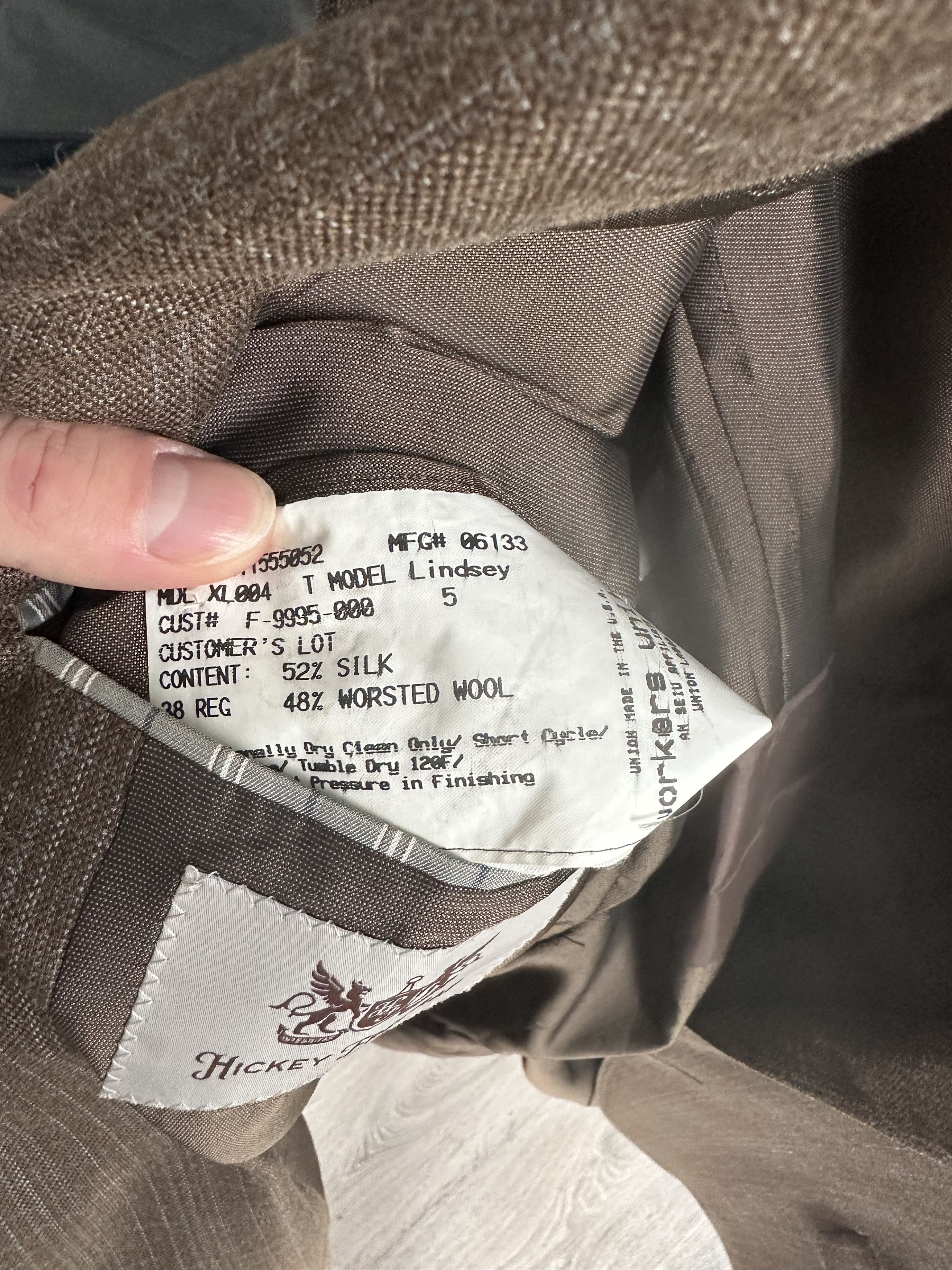Hickey Freeman Silk/Wool $1500+ Blazer Size 38R - 4 Thumbnail