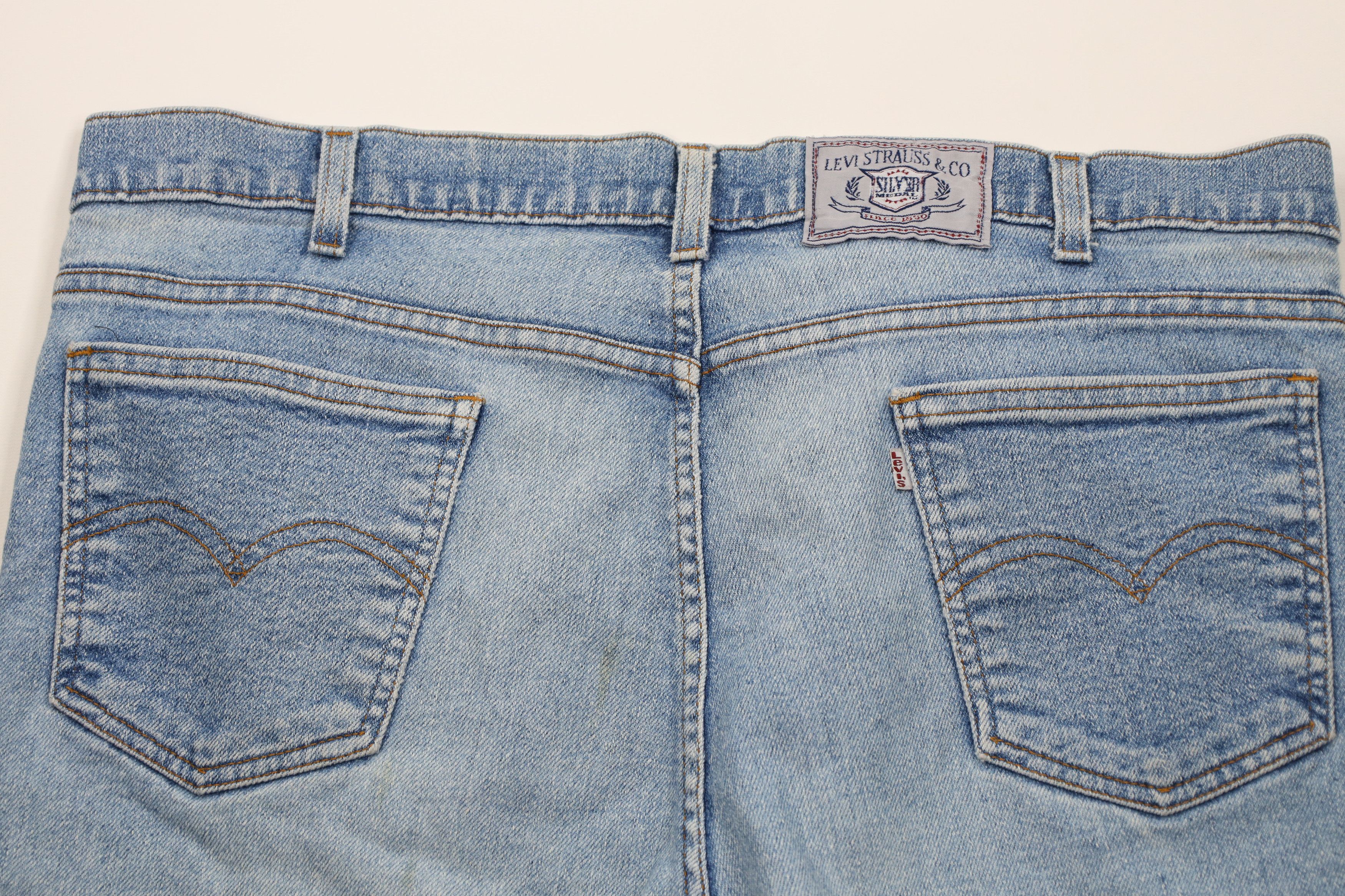 Levi's Vintage 80s 90s Levis Wide Leg Denim Jeans Blue USA Size US 40 / EU 56 - 13 Thumbnail