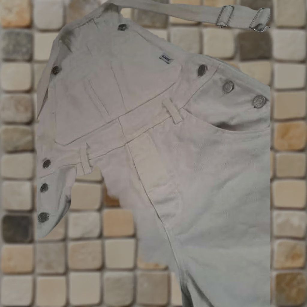 Guess VINTAGE GUESS White Overall Shorts Womens Medium USA Made Denim 100% Cotton Daisy Duke 30in Waist Mid Rise Size 30" / US 8 / IT 44 - 1 Thumbnail