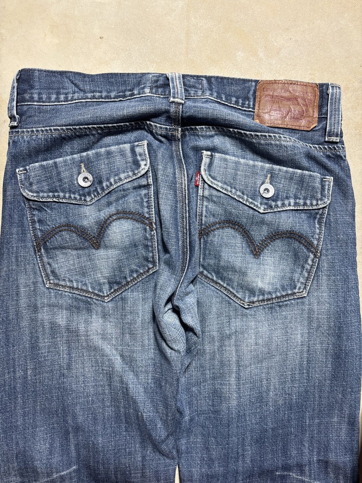 Levi's × Levi's Vintage Clothing × Vintage Levi’s faded 514 Denim Size US 33 - 3 Thumbnail
