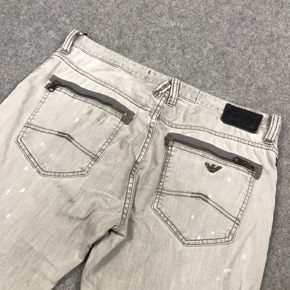 Armani × Emporio Armani × Japanese Brand ARMANI JEANS LIGHT WASH FADED DENIM PANTS Size US 34 / EU 50 - 11 Thumbnail