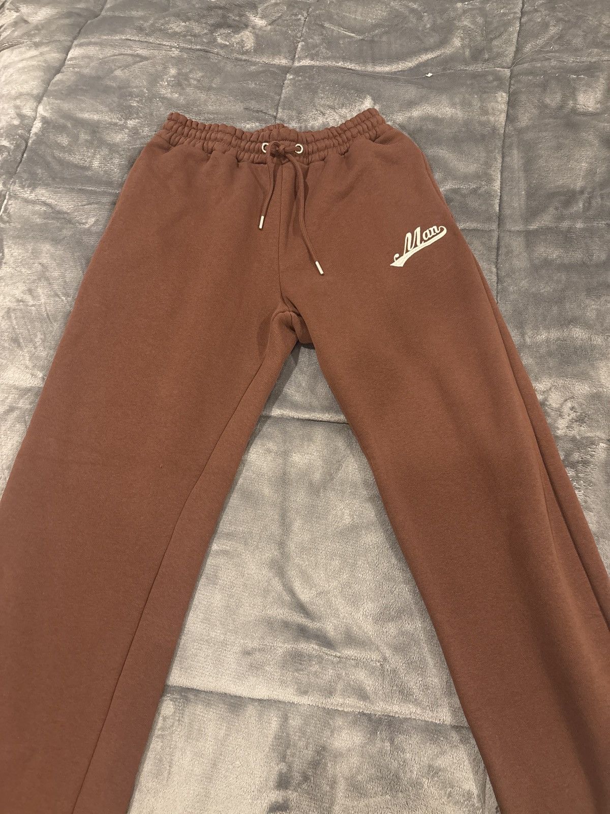Boohoo boohooMan brown sweatpants Size US 33 - 6 Thumbnail