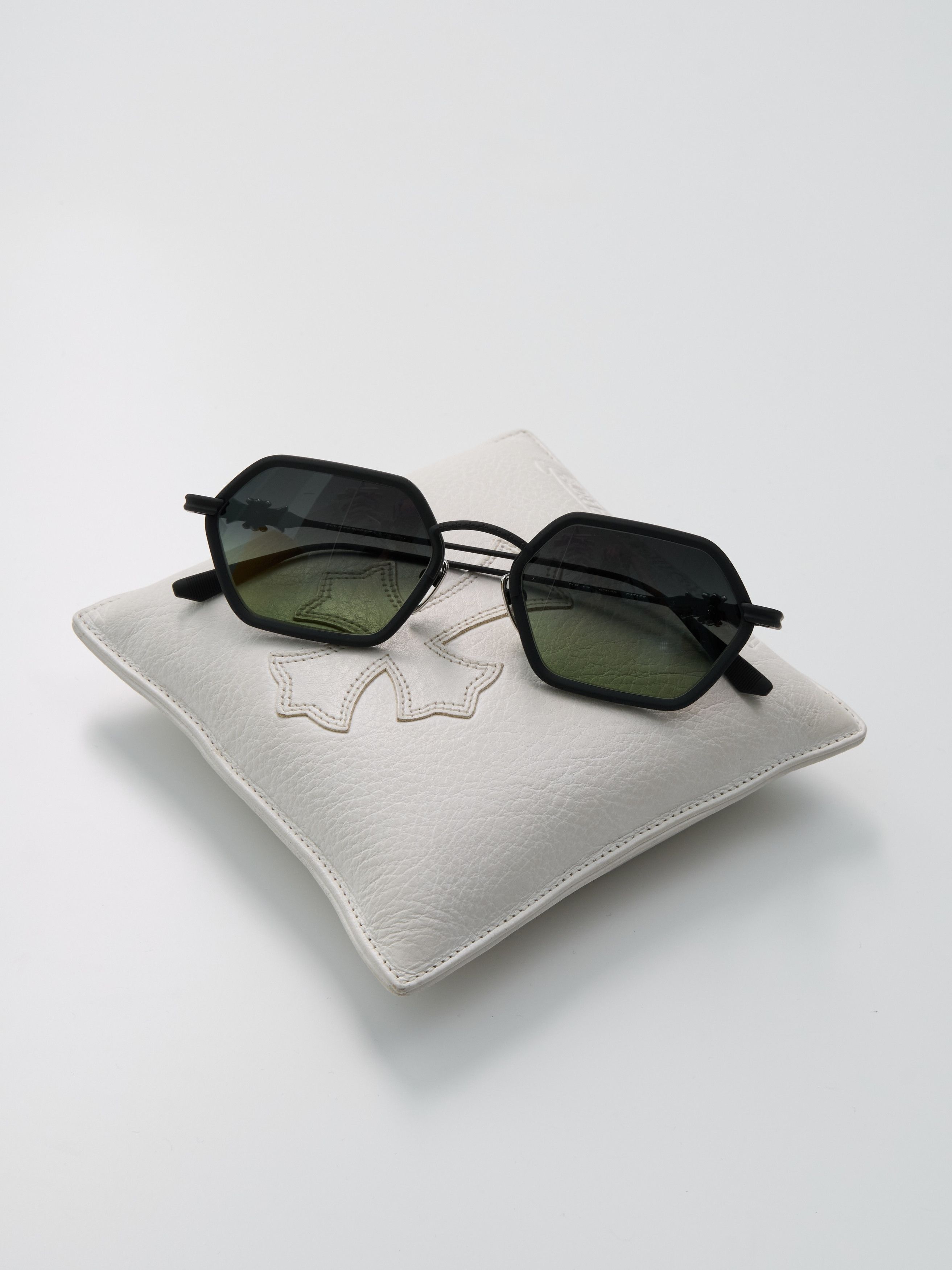 Chrome Hearts CHROME HEARTS DATASS Matte Black Size ONE SIZE - 2 Thumbnail