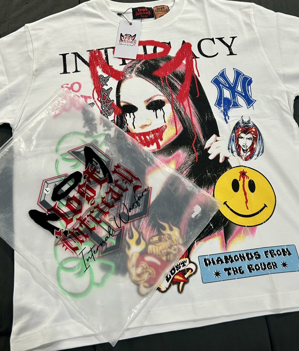 LOST INTRICACY Lost Intricacy “Front Page Mag” Graphic Tee White “Large” Size US L / EU 52-54 / 3 - 14 Thumbnail