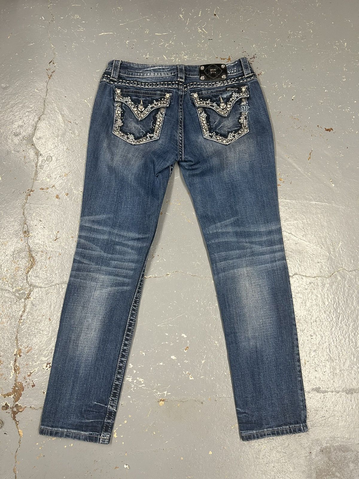 Miss Me × Vintage Crazy Vintage Y2K Miss Me Bejeweled Signature Skinny Jeans Size 32" / US 10 / IT 46 - 2 Thumbnail