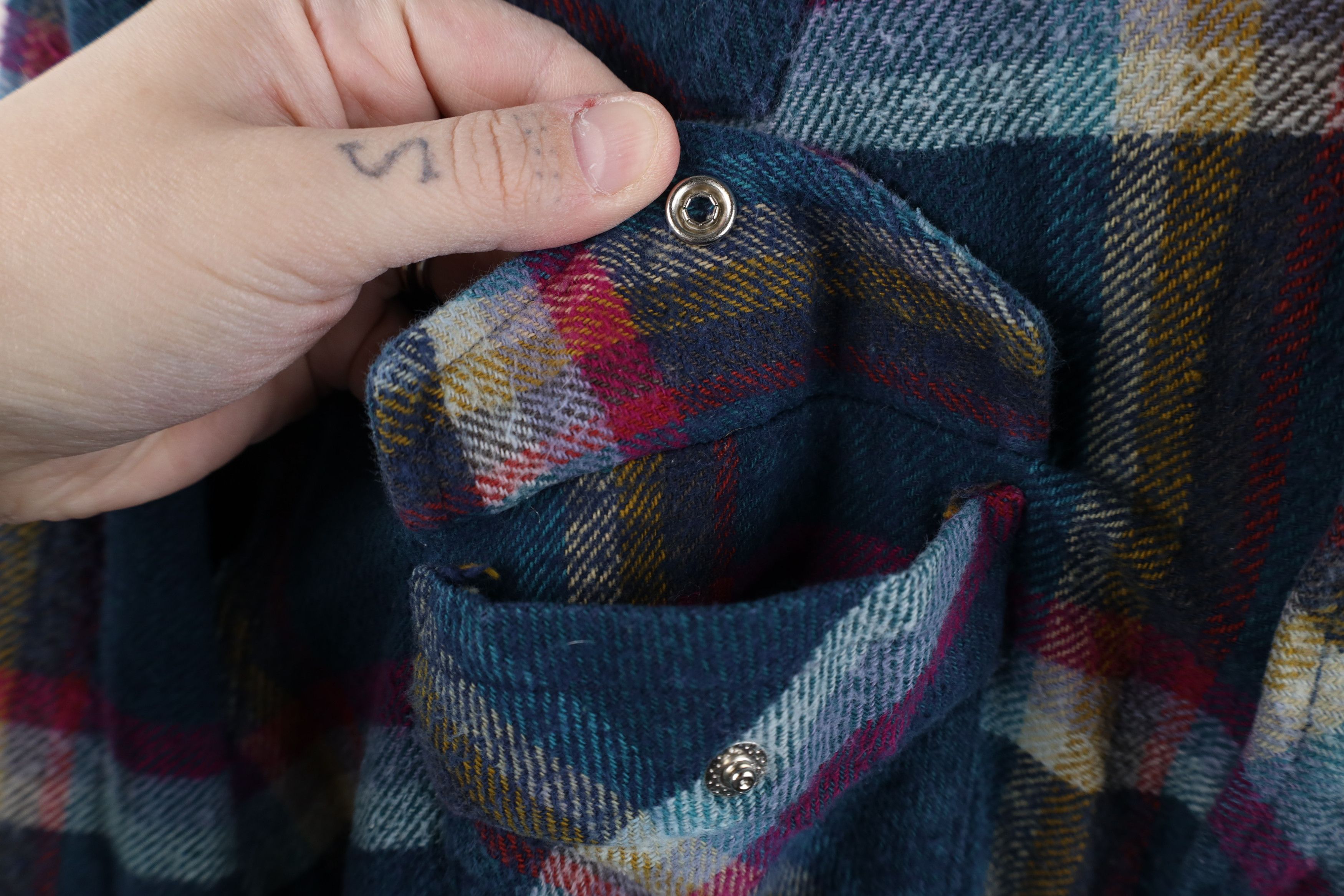 Vintage × Wrangler Vintage 90s Wrangler Heavyweight Flannel Snap Button Shirt Size US L / EU 52-54 / 3 - 6 Thumbnail