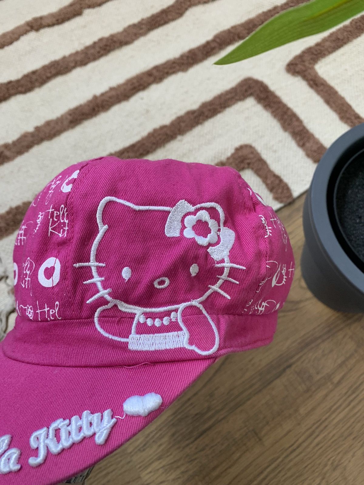 Cartoon Network VINTAGE HELLO KITTY SANRIO ANIMA HAT Size ONE SIZE - 5 Thumbnail