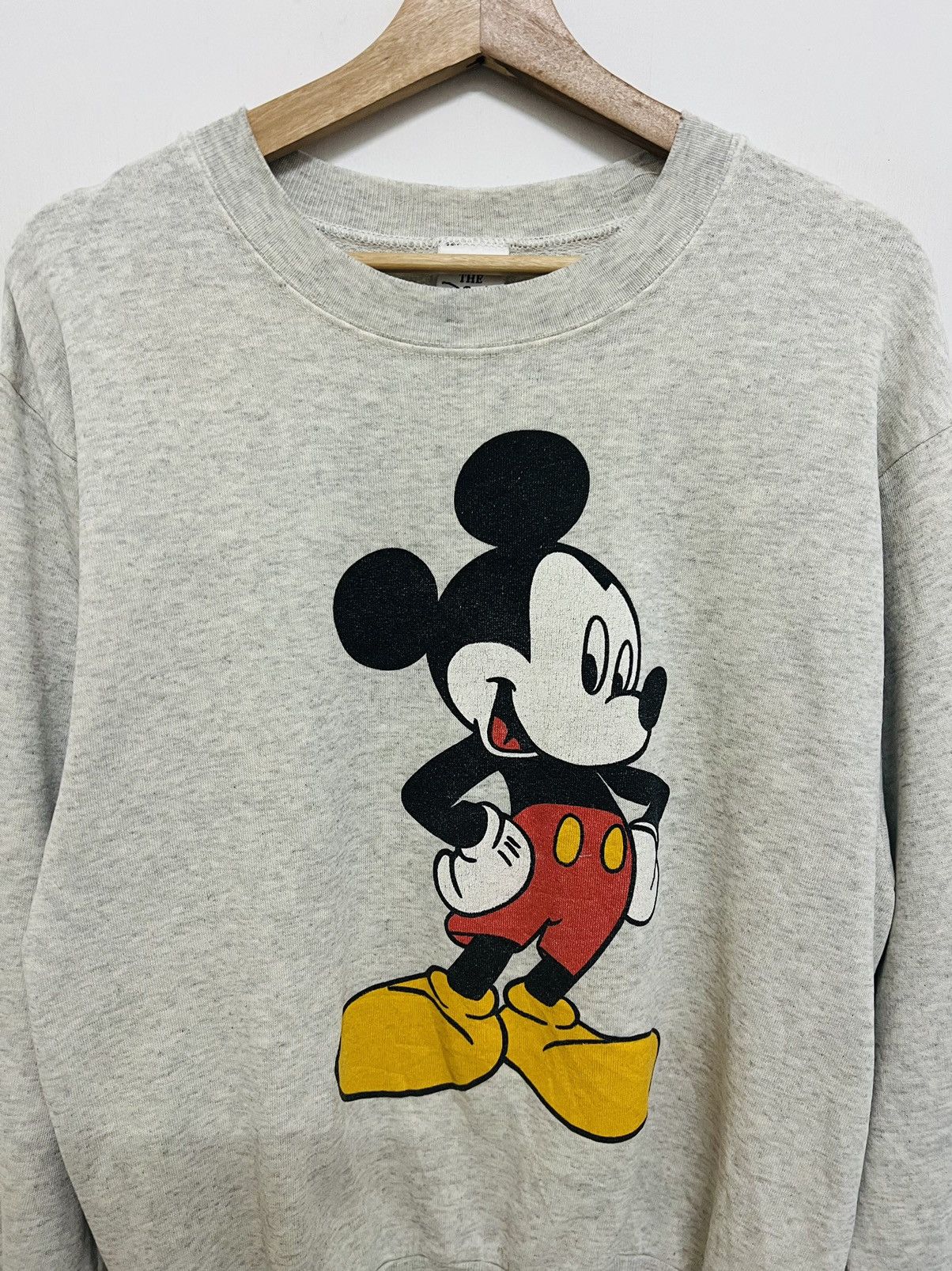 Disney × Mickey Mouse × Vintage Vintage 90s Mickey Mouse Sweater Thrashed Size US M / EU 48-50 / 2 - 2 Thumbnail