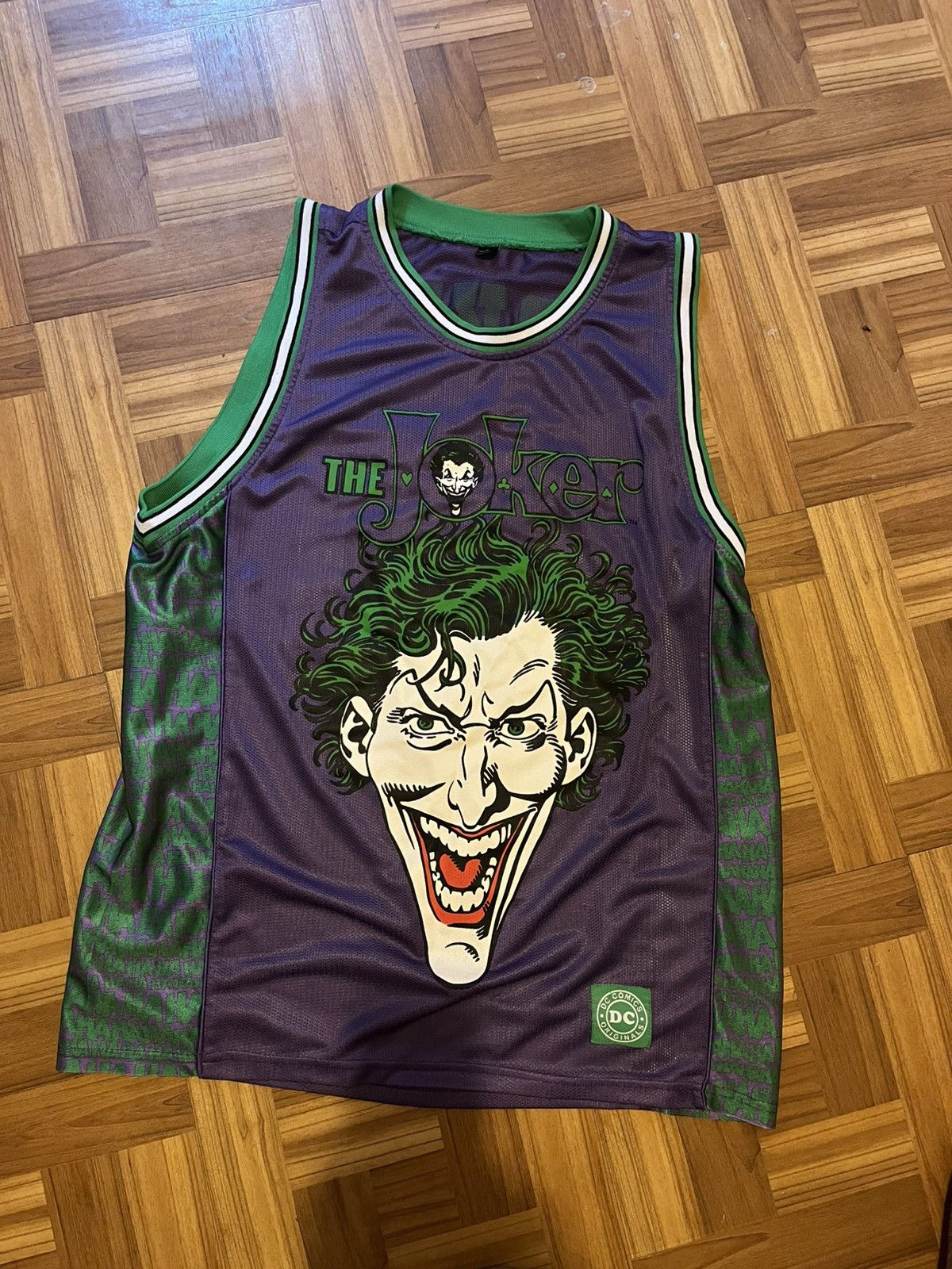 DC Comics DC Comics X THE JOKER Size US M / EU 48-50 / 2 - 1 Thumbnail
