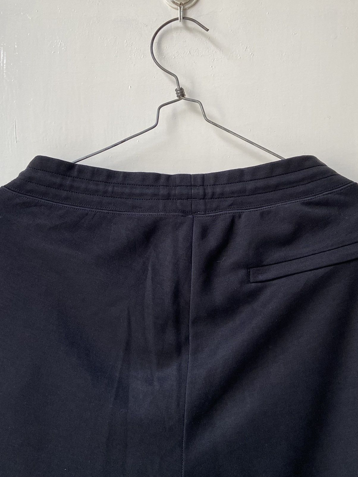 Uniqlo UNIQLO Black Joggers Pants Size US 30 / EU 46 - 6 Thumbnail