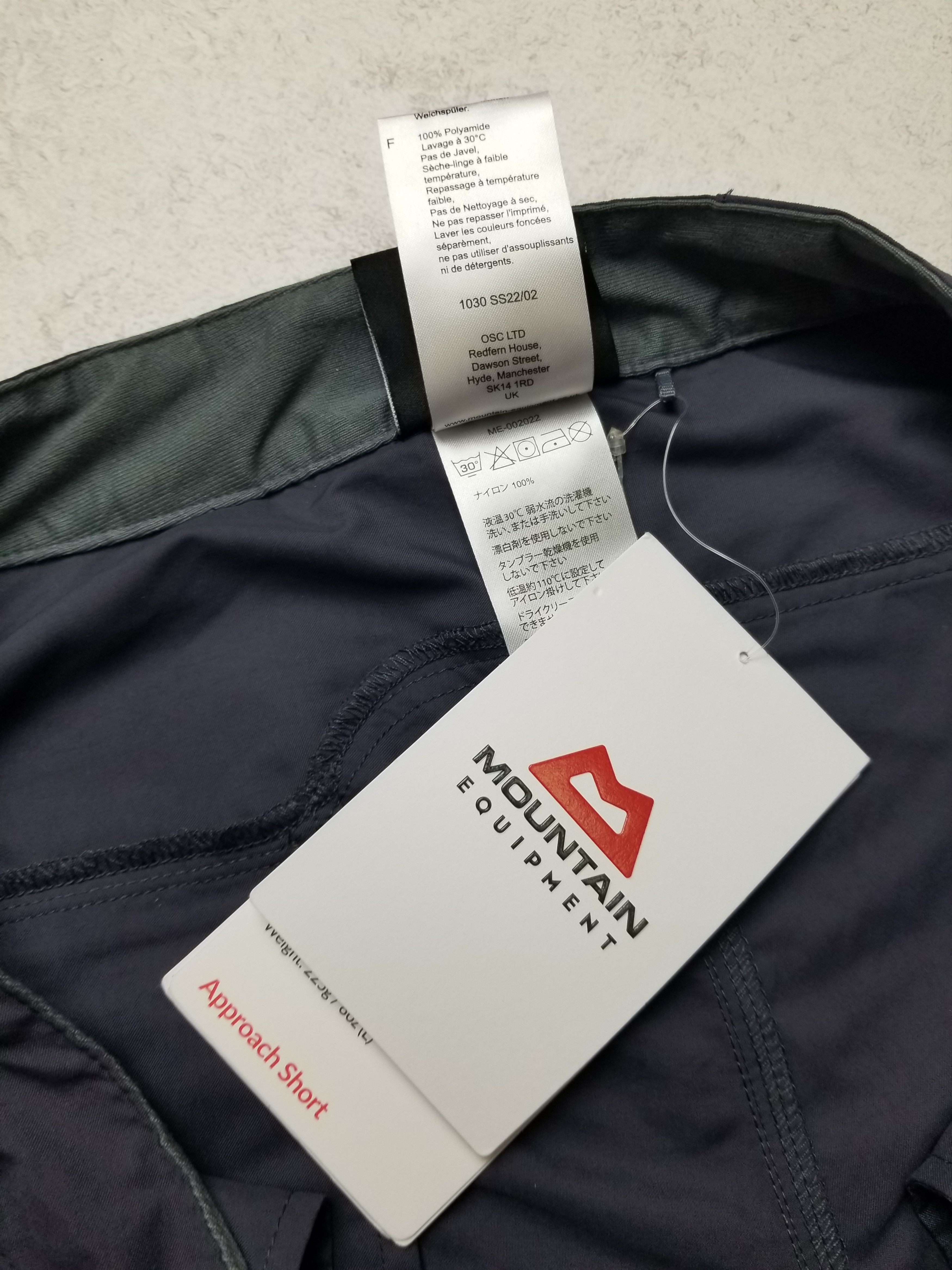 Mountain Equipment Mountain Equipment Approach Walking Hiking Cargo Shorts Size US 30 / EU 46 - 11 Thumbnail