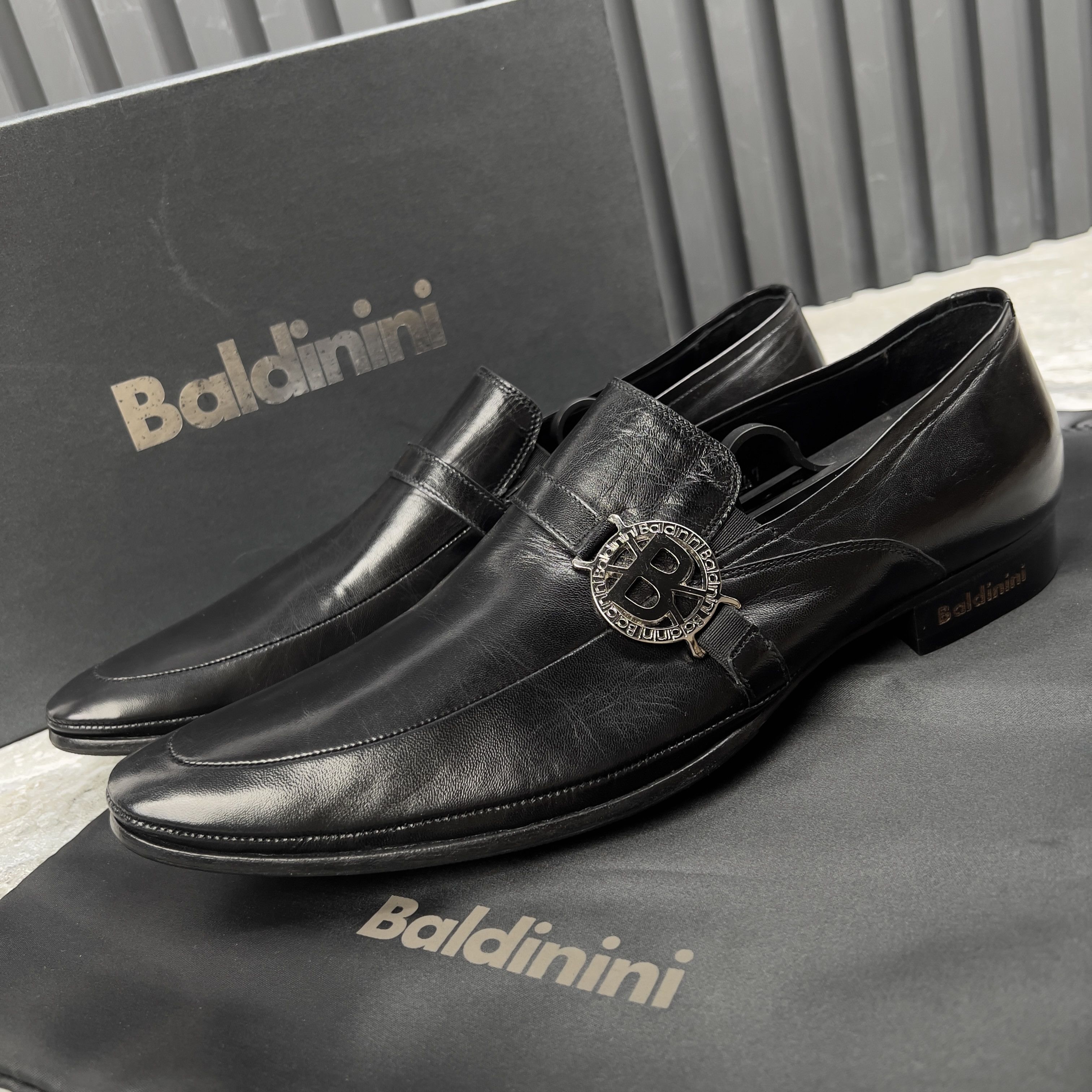 Baldinini Baldinini Loafer Dress Buckle Shoes Leather Size US 7.5 / EU 40-41 - 1 Thumbnail