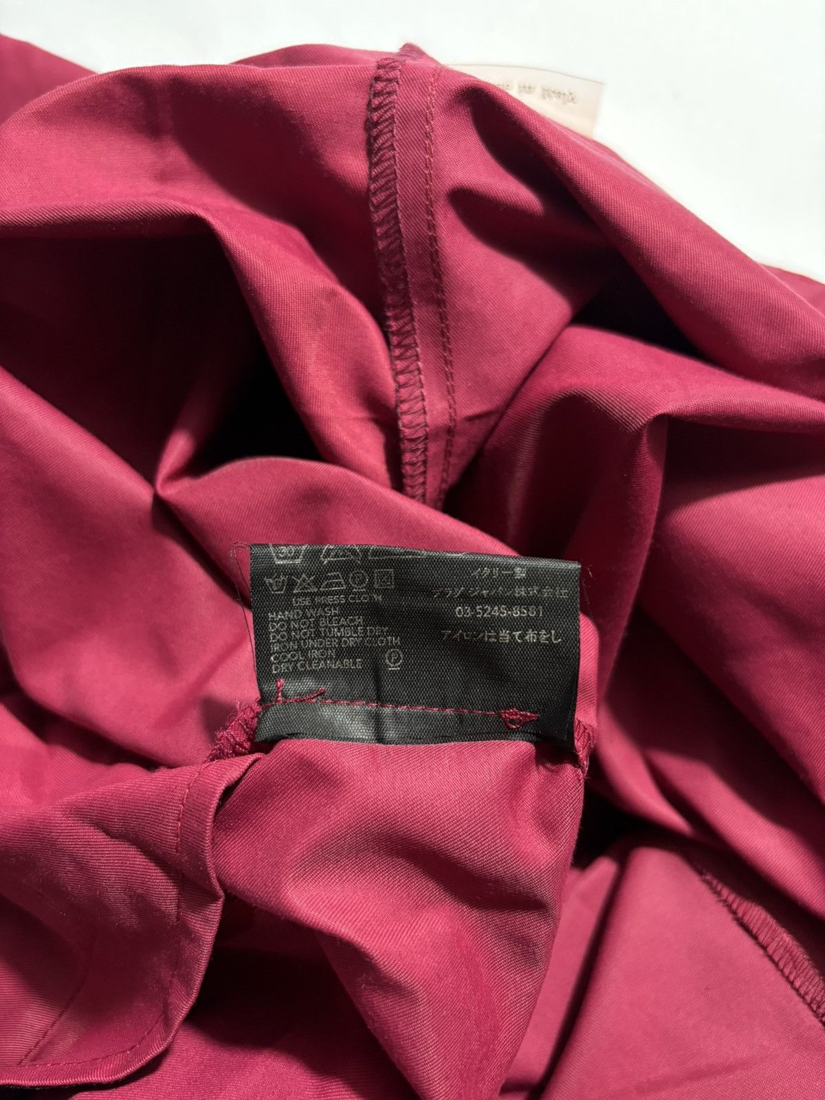 Prada PRADA 2000’s RED NYLON PANTS Size 30" / US 8 / IT 44 - 8 Thumbnail