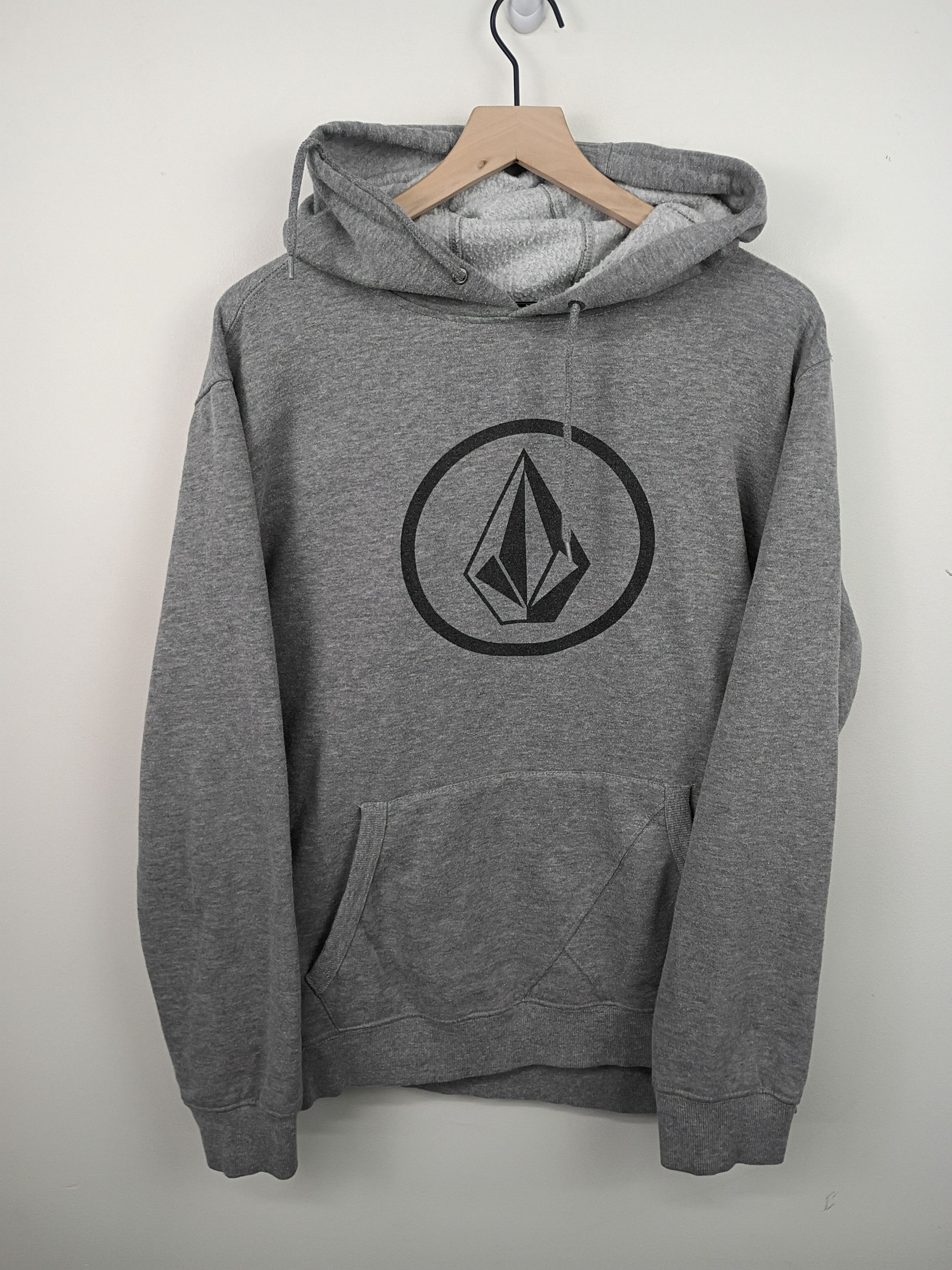 Vintage Vintage Volcom Hoodie Heathergray Size US M / EU 48-50 / 2 - 1 Thumbnail