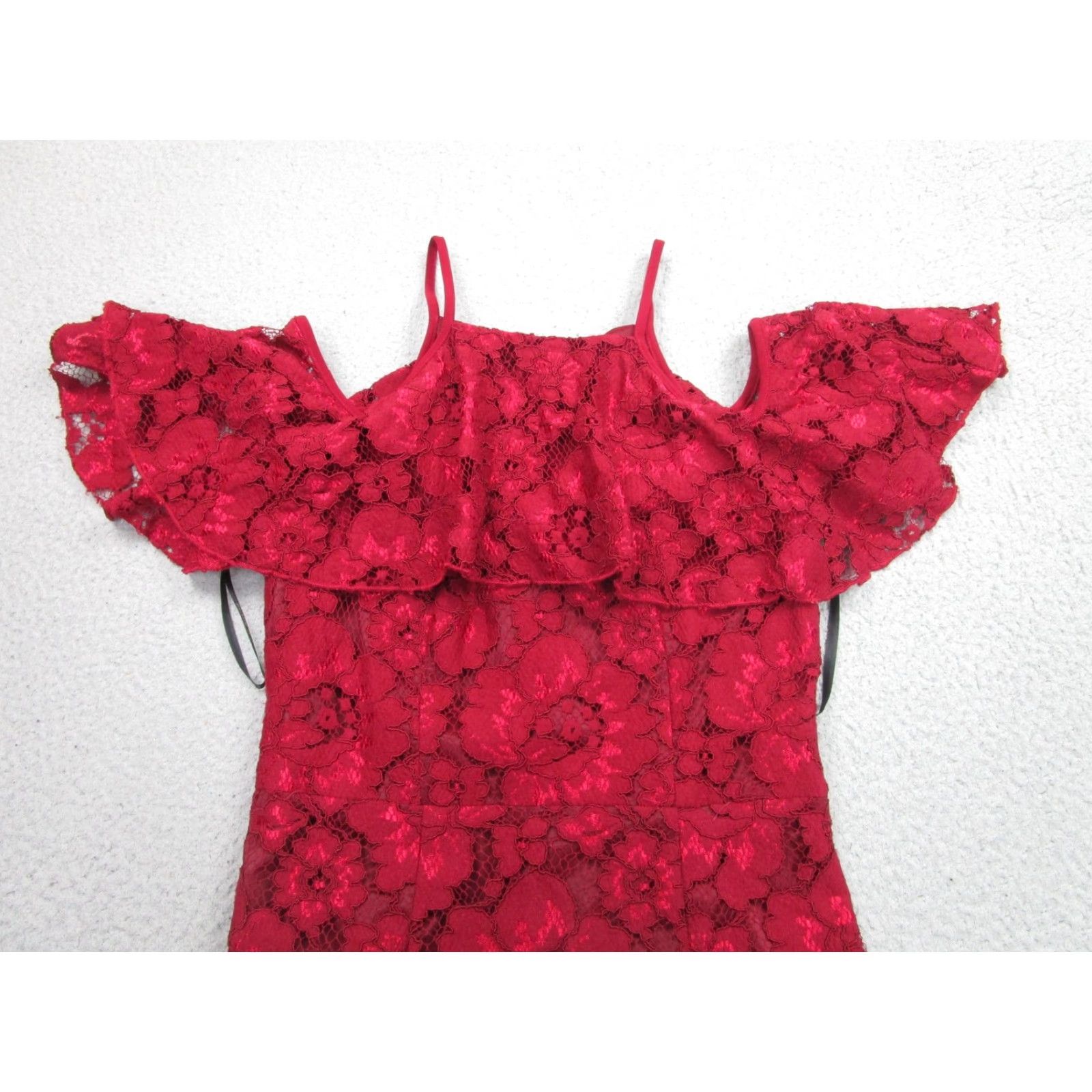 Black Halo Black Halo Dress Womens 4 Red Floral Lace Cold Shoulder Ruffle Sheath Cocktail Size S / US 4 / IT 40 - 2 Thumbnail