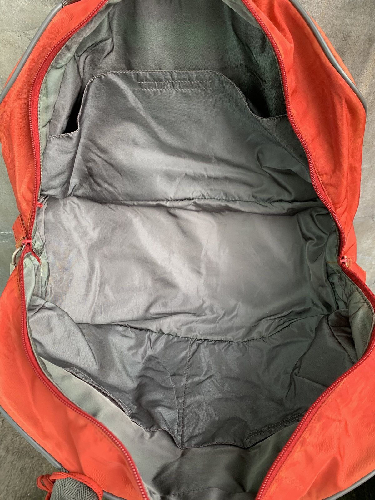Prada Sport Red Nylon Duffle Bag Size ONE SIZE - 9 Thumbnail