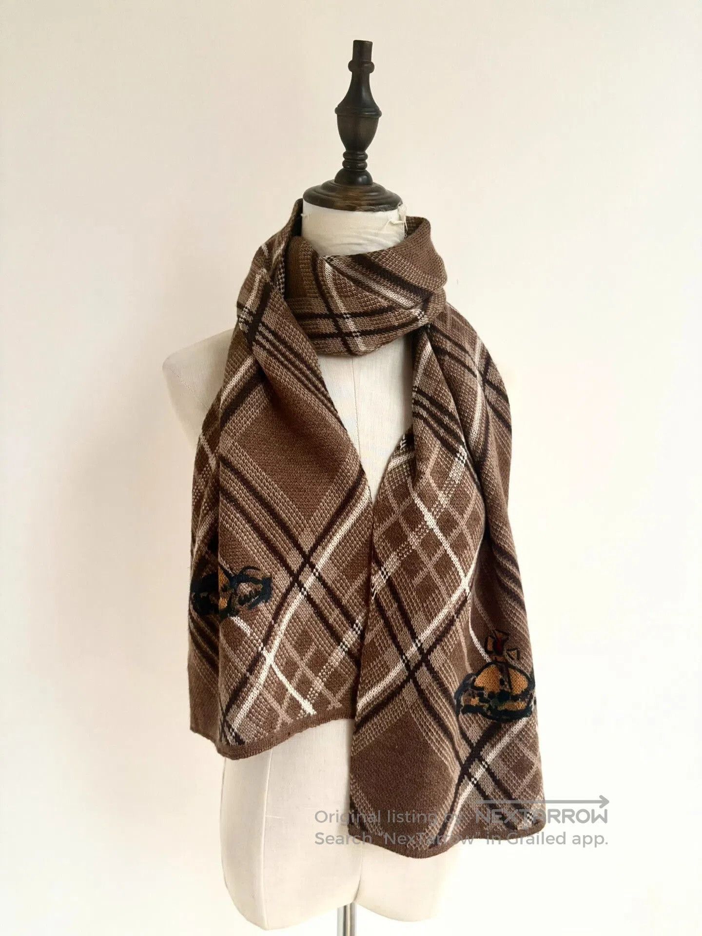 Vivienne Westwood Vivienne Westwood Brown Plaid Saturn Scarf. Size ONE SIZE - 6 Thumbnail