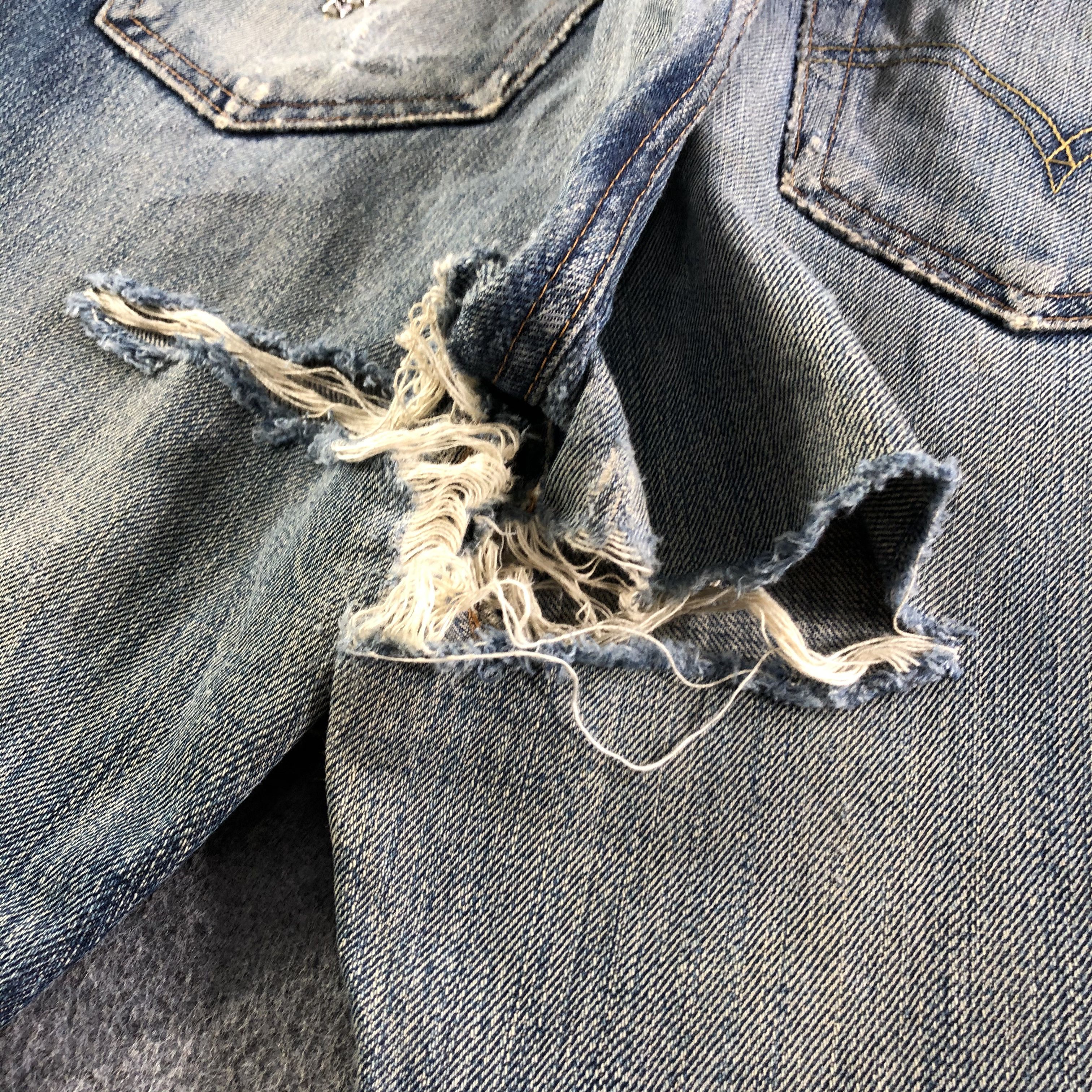 Levi's Vintage Distressed Levis 501 Jeans-J3694 Size US 32 / EU 48 - 9 Thumbnail