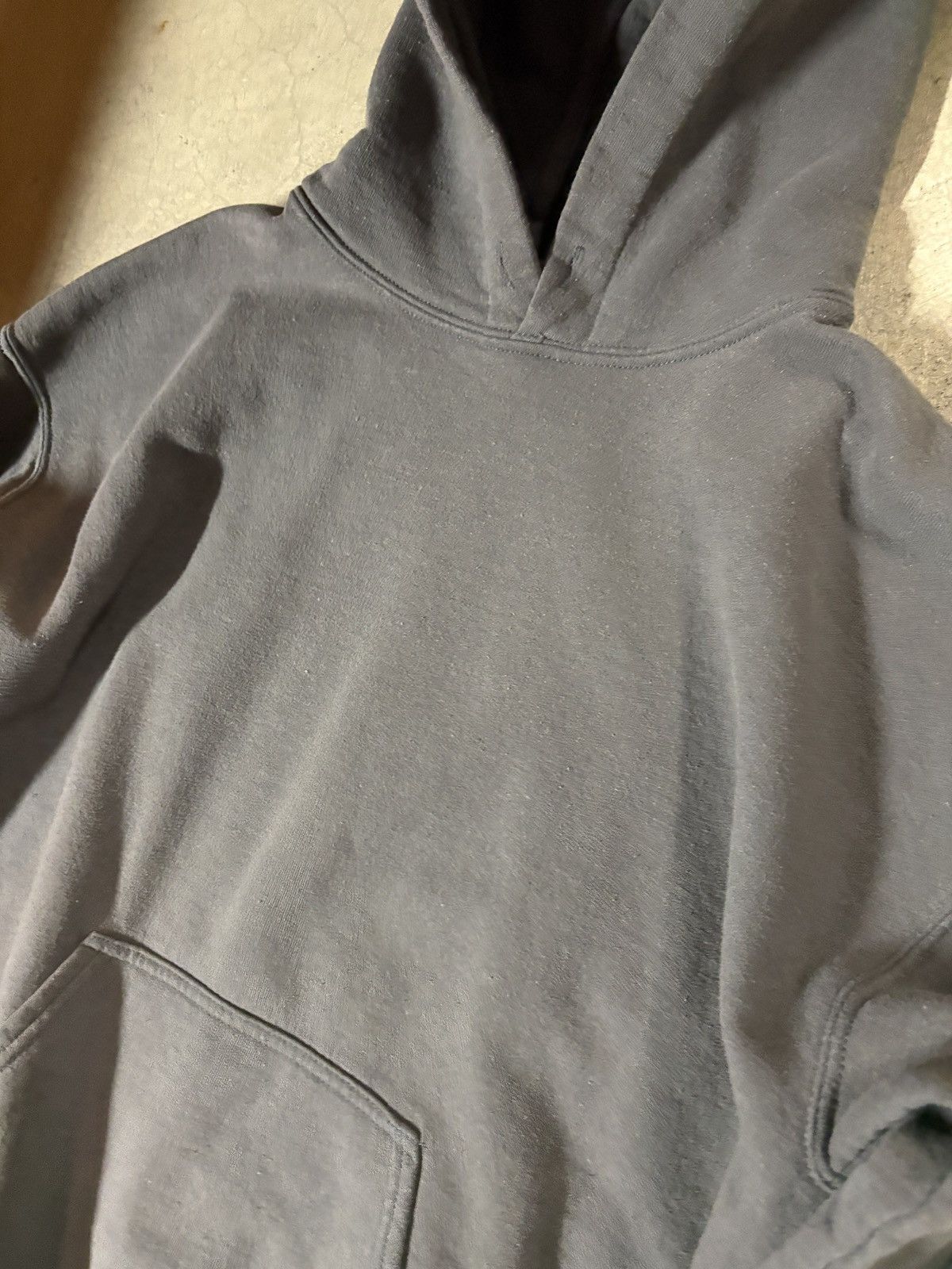 Gildan Gildan Y2K Charcoal Faded Gray Hoodie Size Medium Size US M / EU 48-50 / 2 - 2 Thumbnail