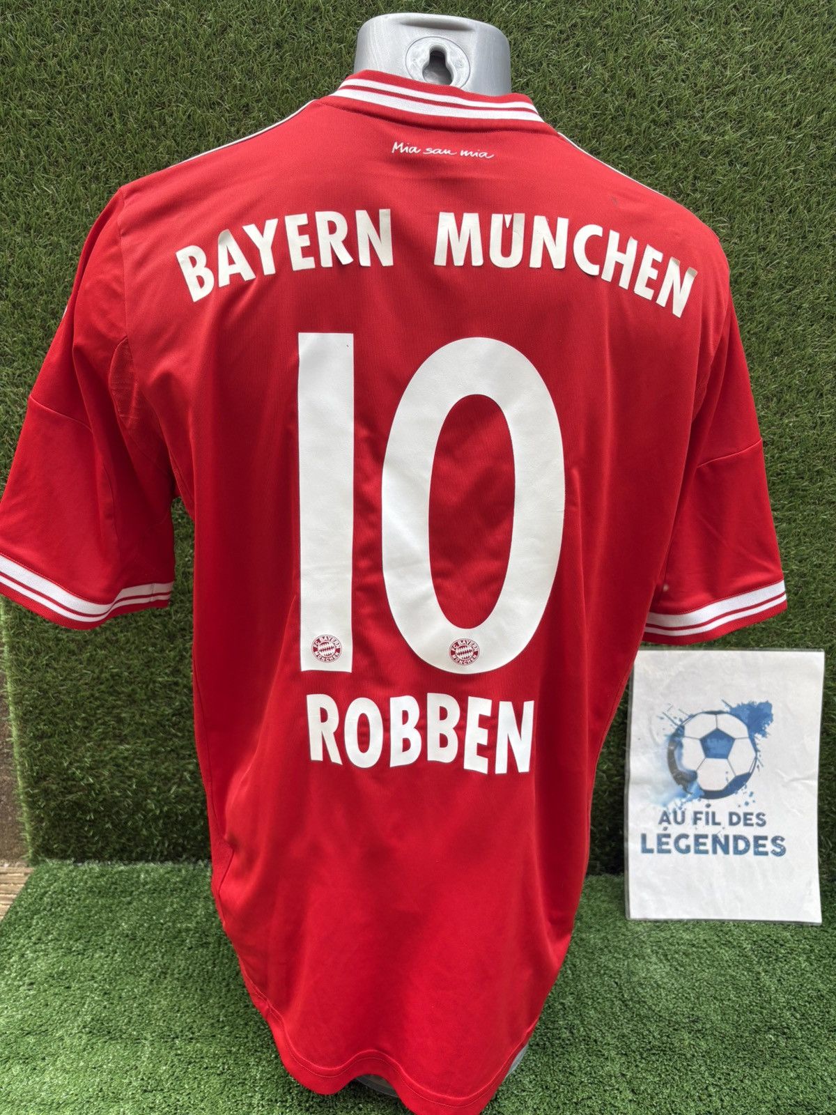 Adidas Robben jersey bayern munchen Size US M / EU 48-50 / 2 - 1 Thumbnail
