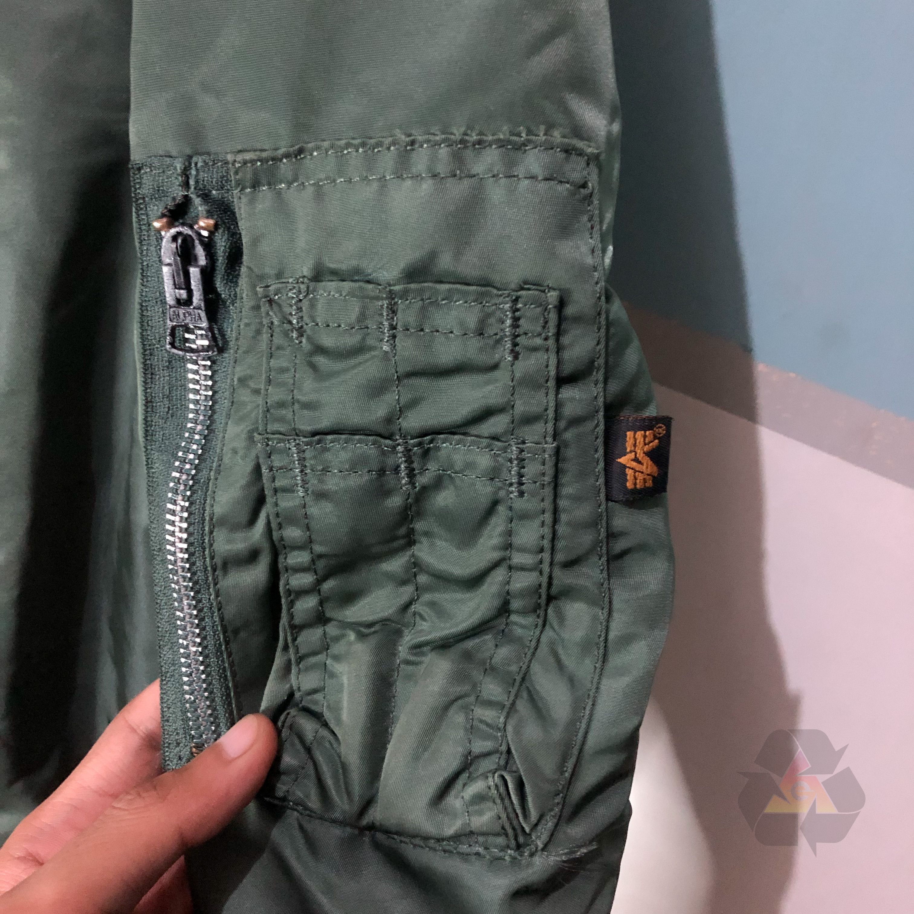 Alpha Industries Vintage Alpha Industries Flayer's Mil-J-82790J USAF MA-1 Size US XL / EU 56 / 4 - 8 Thumbnail