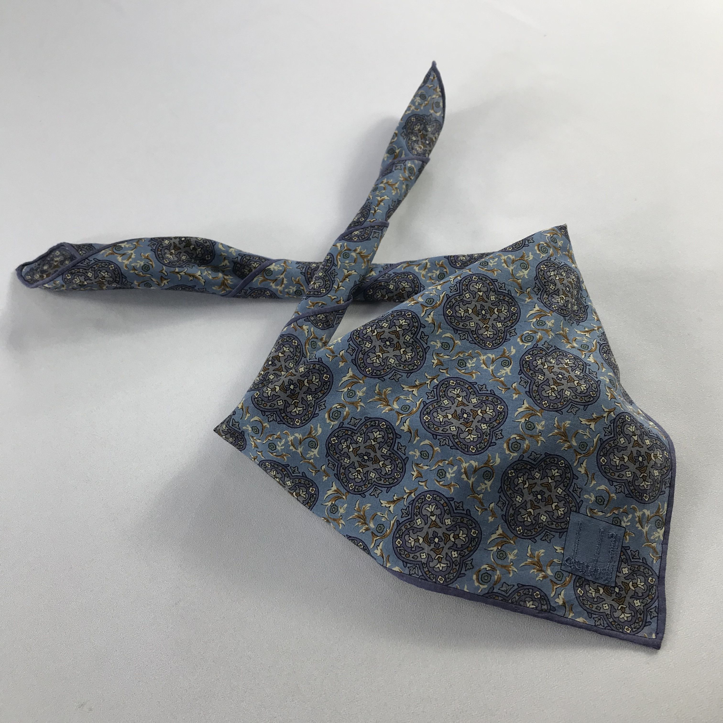 Alfred Dunhill Alfred Dunhill Handkerchief / Bandana / Neckerchief C731 Size ONE SIZE - 2 Thumbnail
