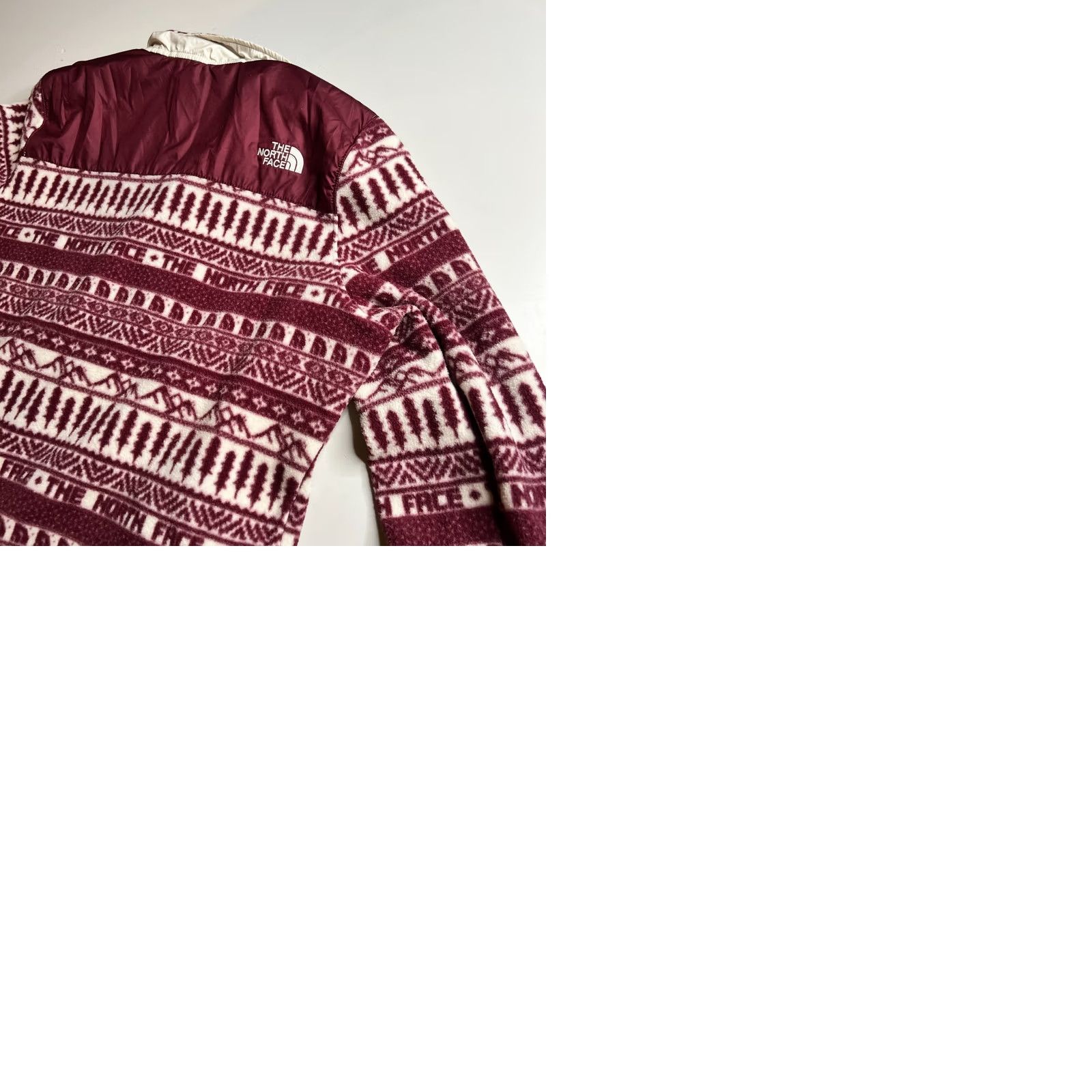 The North Face The North Face Womens Fleece Pullover Jacket Burgundy White Pattern L Regular Womens Jacket Size L / US 10 / IT 46 - 9 Thumbnail