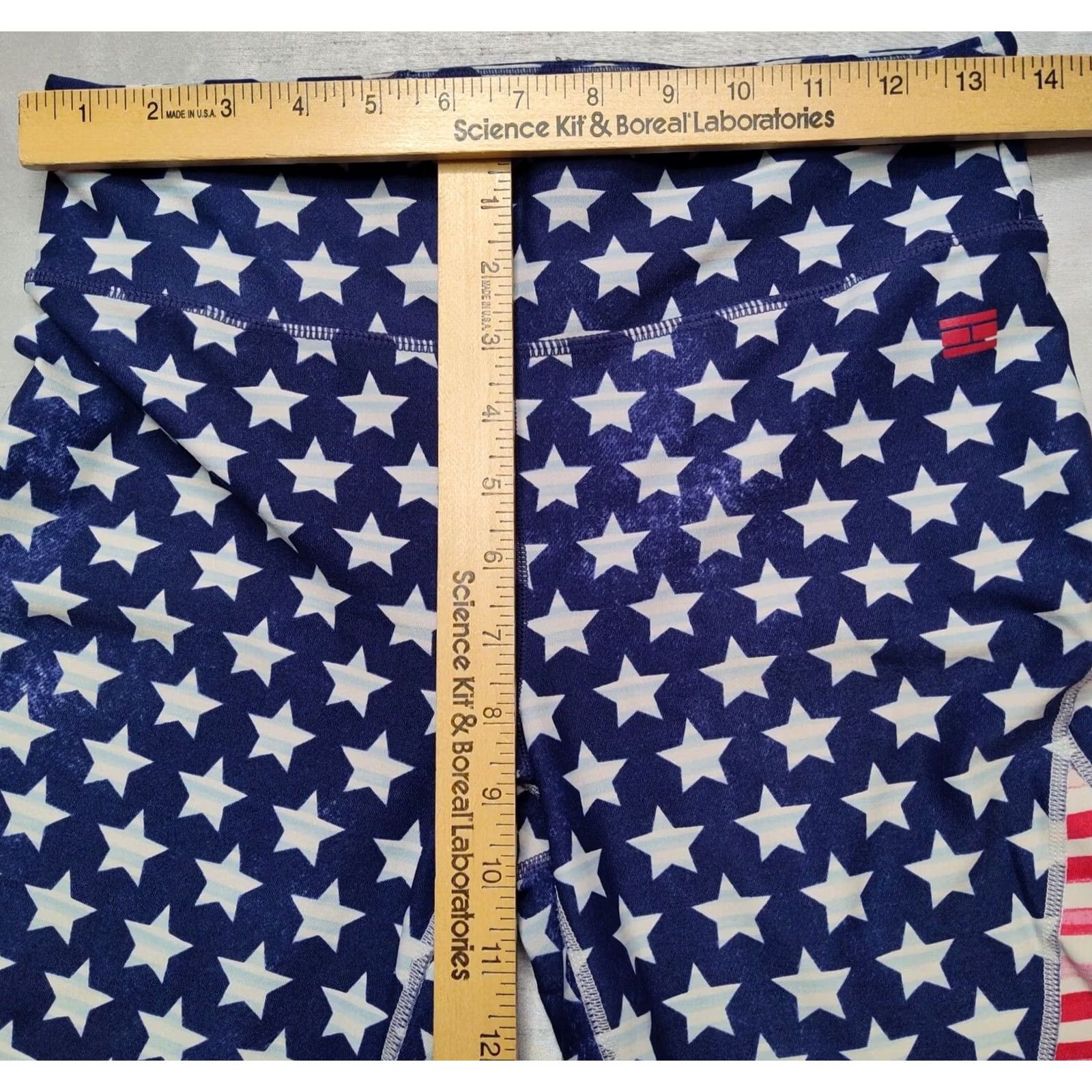 Tommy Hilfiger TOMMY HILFIGER SPORT Women Medium USA FLAG Patriotic AOP Compression Leggings Shirt? Size 32" / US 10 / IT 46 - 7 Thumbnail