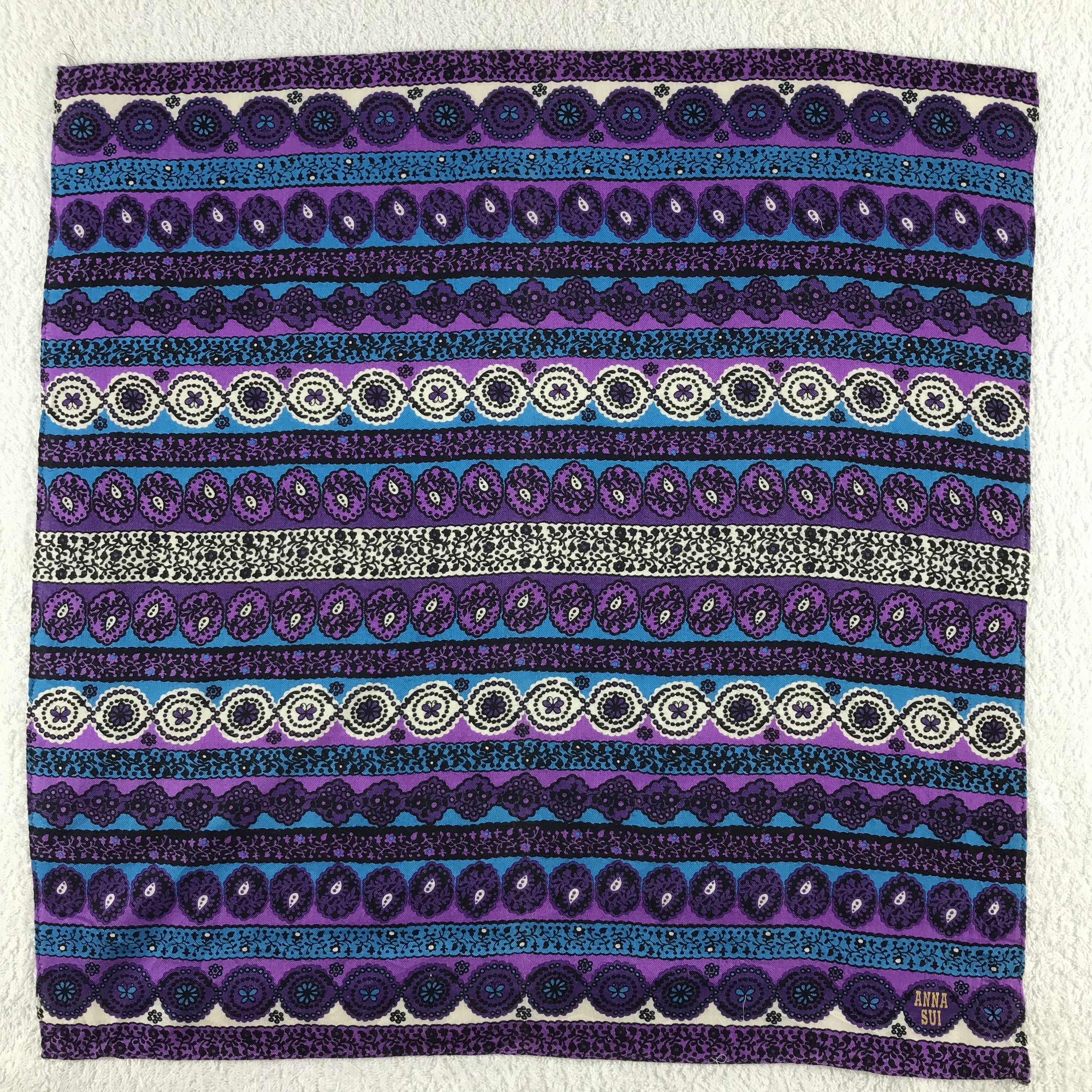 Anna Sui × Vintage Anna Sui Bandana / Handkerchief / Neckerchief - S049 Size ONE SIZE - 1 Thumbnail