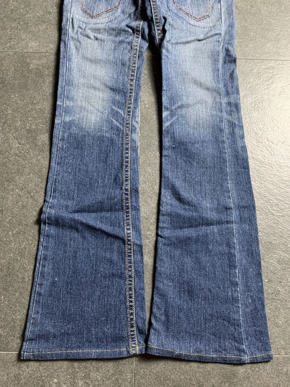 If Six Was Nine × Japanese Brand × Le Grande Bleu (L.G.B.) 2000s Vienus Bliss by Something Edwin Bootcut Jeans Size US 28 / EU 44 - 4 Thumbnail