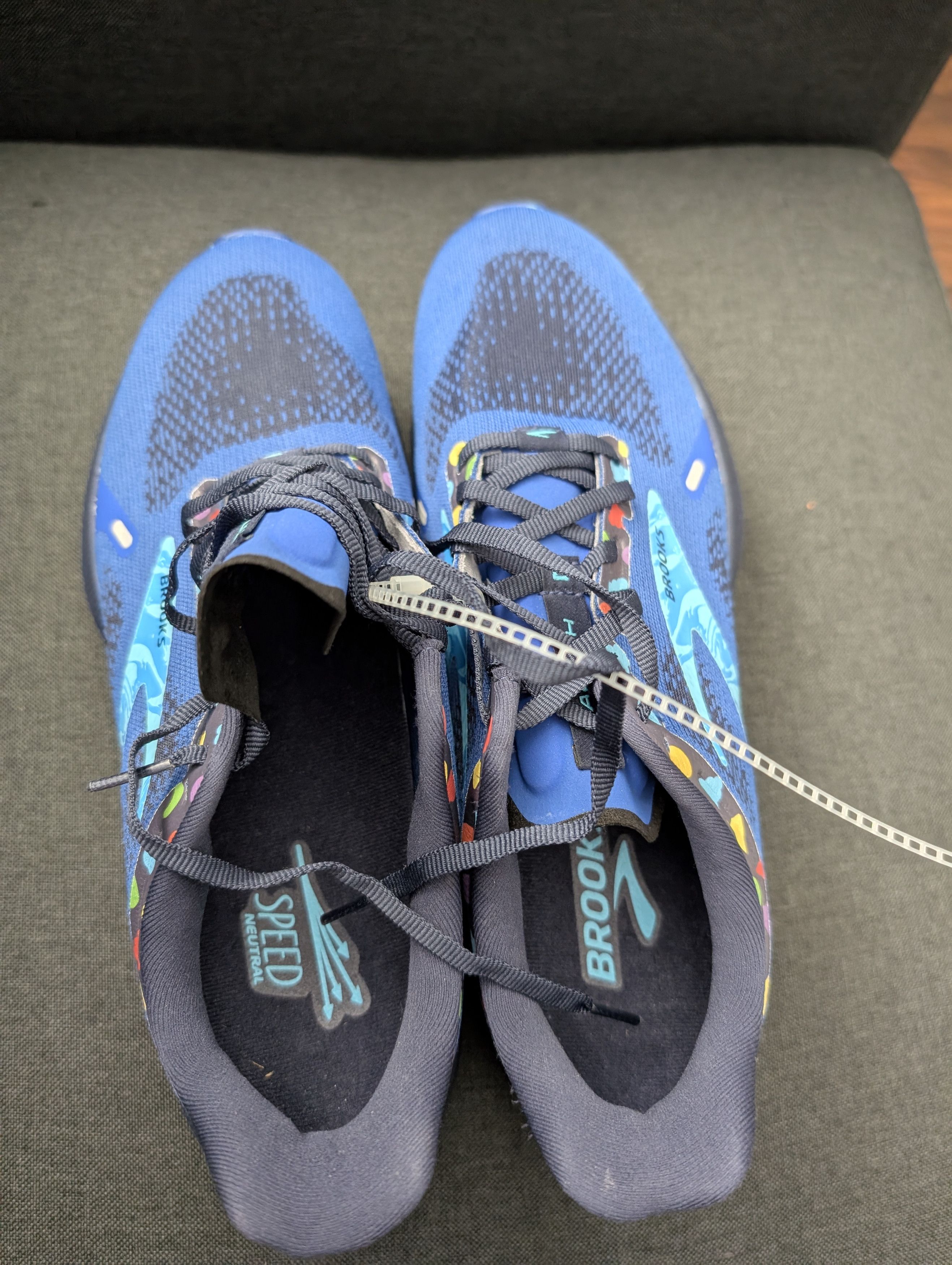 Brooks Brooks Mens Bowl O' Launch 9 Running Shoes 10.5 Blue Cereal Size US 10.5 / EU 43-44 - 8 Thumbnail