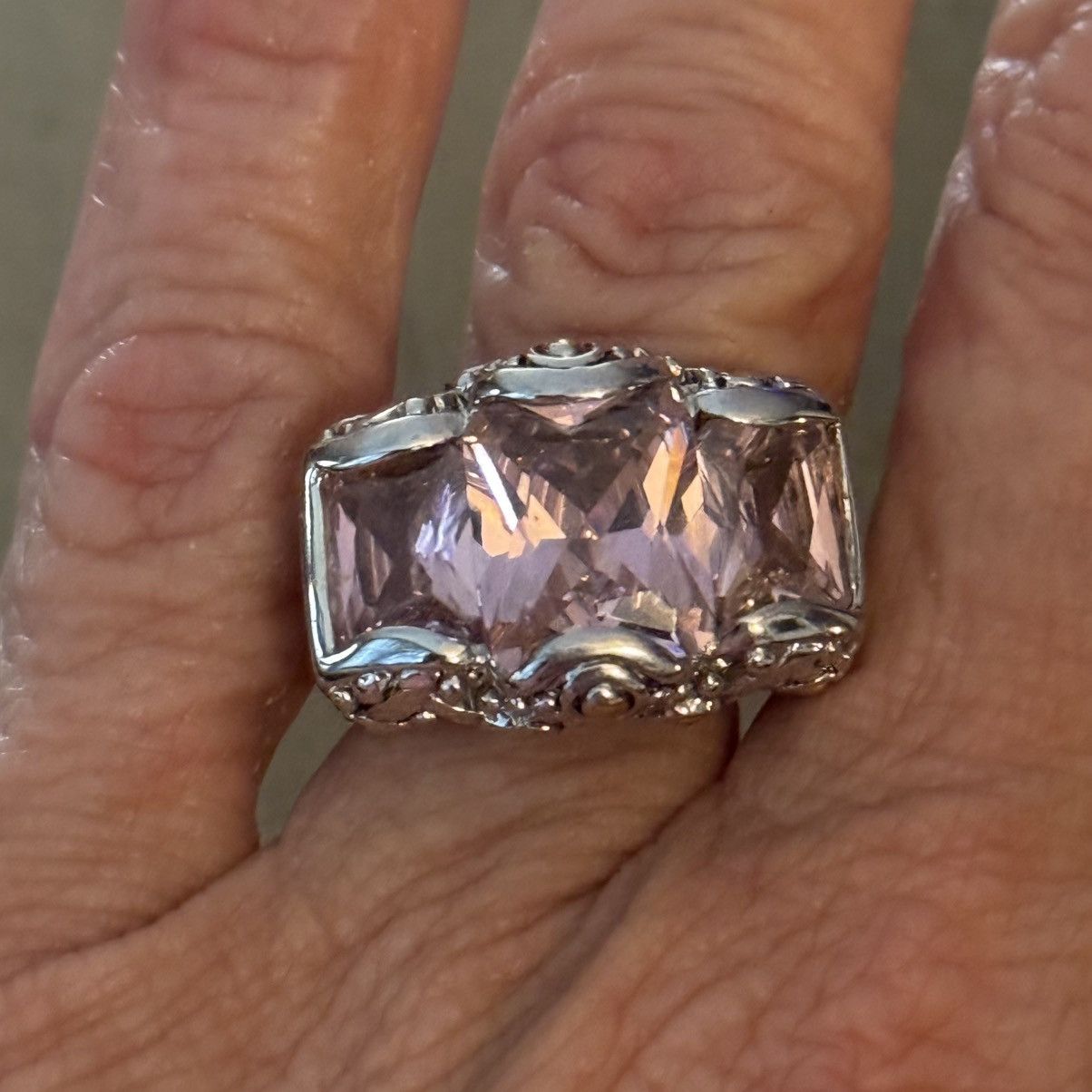 Vintage Vintage 18KGE white gold pink gemstone statement ring Size ONE SIZE - 5 Thumbnail