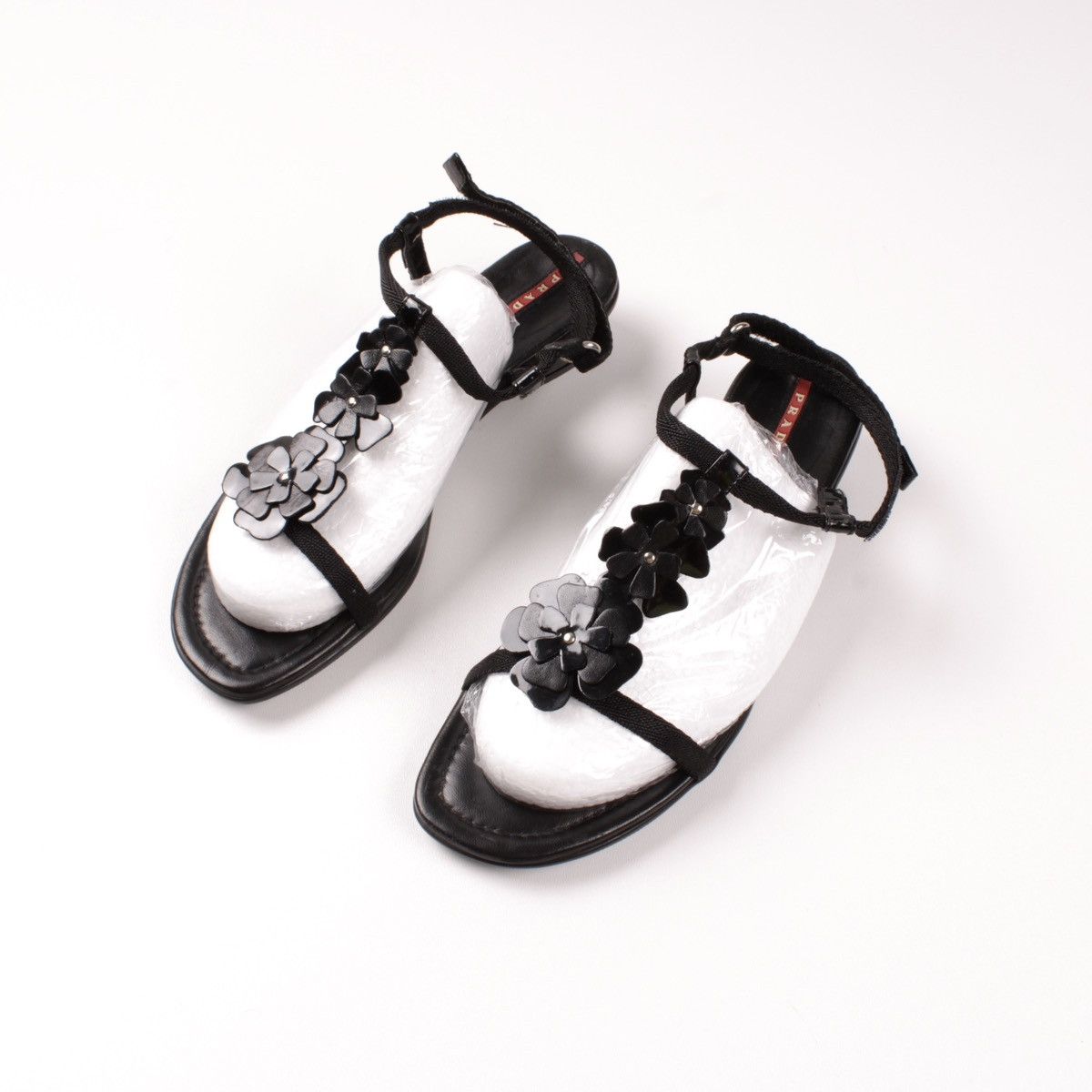 Prada Authentic Prada Black Patent Leather Floral Sandals Size US 9.5 / IT 39.5 - 1 Thumbnail