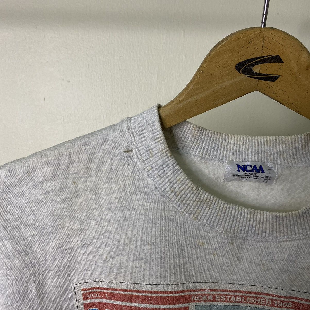 NCAA × Vintage Vintage 1993 NCAA Autumn Basketball Championship Sweatshirt Size US S / EU 44-46 / 1 - 6 Thumbnail