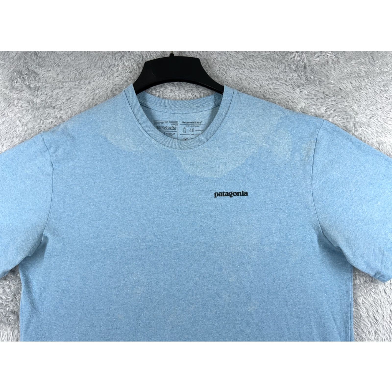 Patagonia Patagonia Shirt Men Large Blue Cotton Blend Short Sleeve Crew Neck Logo T-Shirt Enduring All Seasons Logo Mens Size US L / EU 52-54 / 3 - 4 Thumbnail