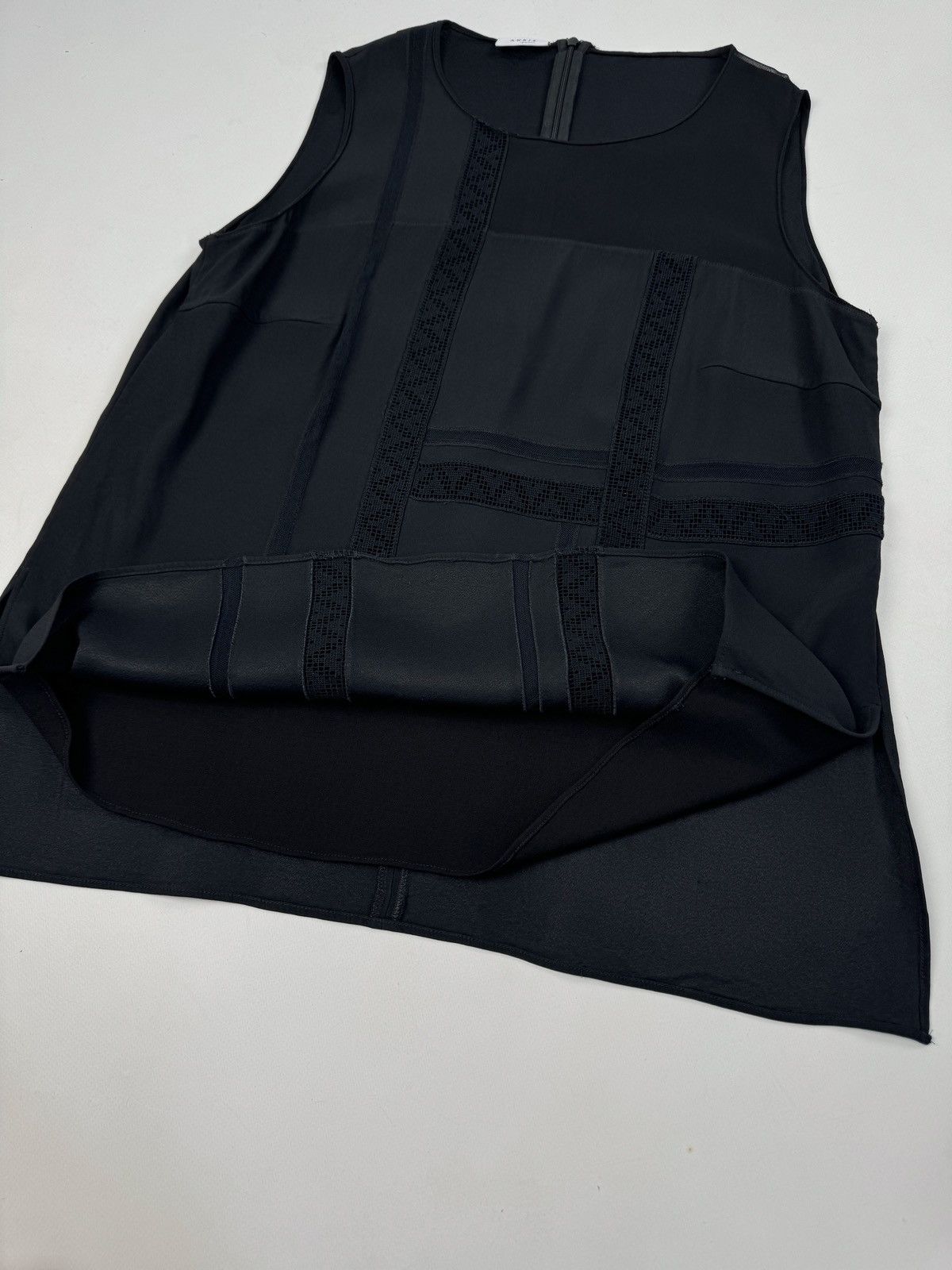 Akris × Designer AKRIS Punto Black Mesh Lace York Sleeveless Blouse Top Tank Size M / US 6-8 / IT 42-44 - 20 Thumbnail