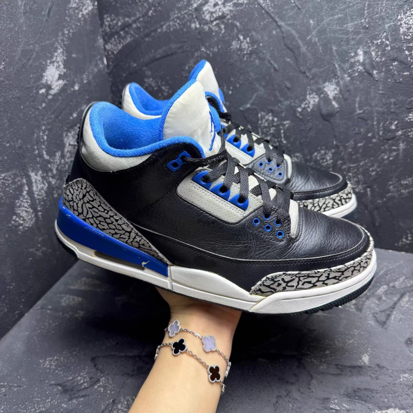 Nike Air Jordan 3 Black & Blue Cement (2013) Q10 Size US 8.5 / EU 41-42 - 2 Thumbnail