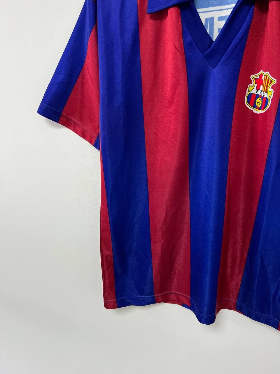 Other Vintage 90s Barcelona #4 Koeman Soccer Football Shirt M/L Size US L / EU 52-54 / 3 - 14 Thumbnail