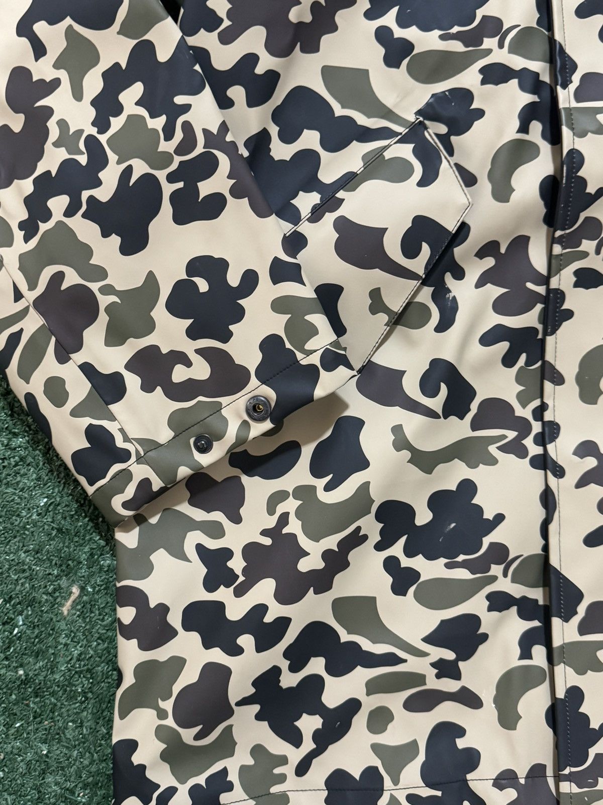Converse Converse Duck Camo Rain Coat Size US M / EU 48-50 / 2 - 4 Thumbnail