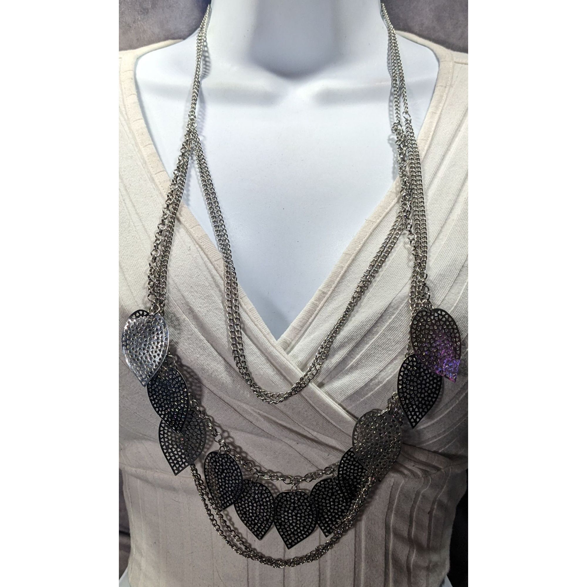 Other Nature Inspired Multilayer Chain And Leaf Charm Necklace Size ONE SIZE - 1 Thumbnail