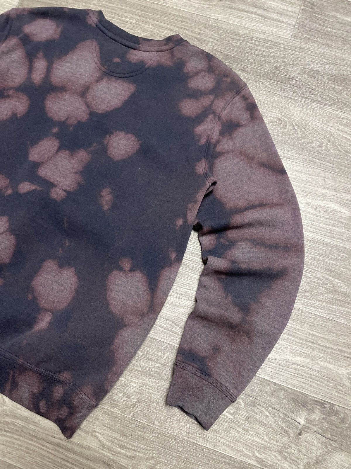 Carhartt Vintage Carhartt Tie Dye Sweatshirt Crewneck Custom Y2K Size US S / EU 44-46 / 1 - 13 Thumbnail
