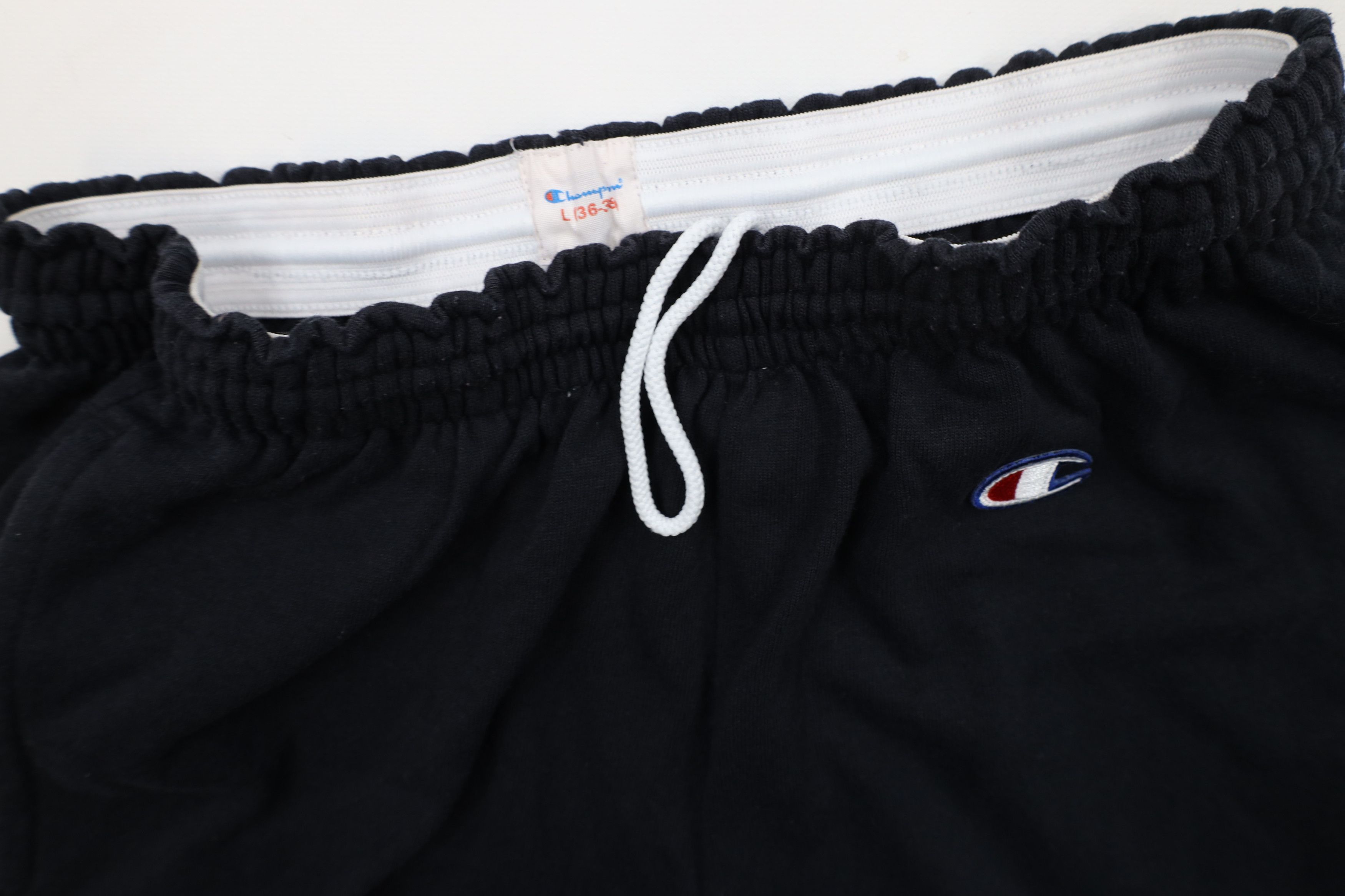 Champion × Vintage Vintage 90s Champion Spell Above Knee Shorts Black Cotton Size US 34 / EU 50 - 9 Thumbnail